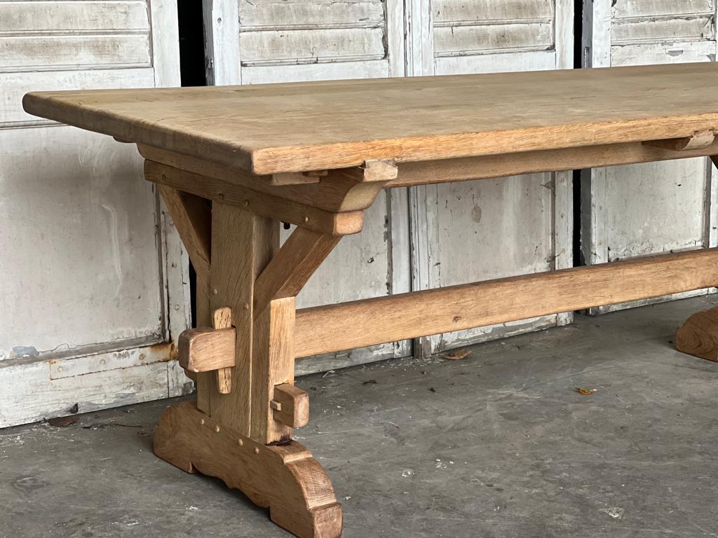 Great Looking French Oak Farmhouse Dining Table In Good Condition For Sale In Seaford, GB