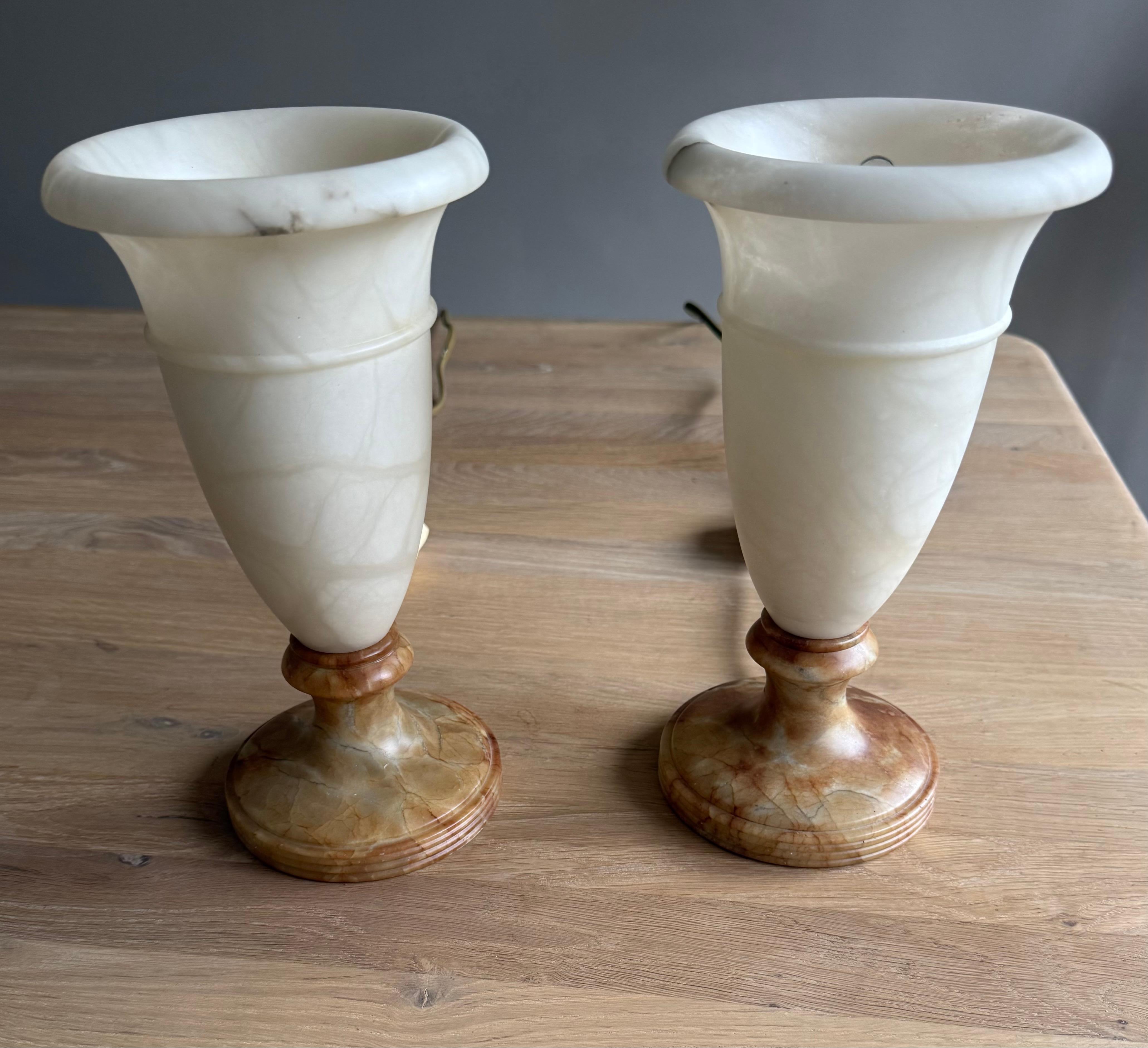Great Looking & Rare Design Pair of Timeless Alabaster Round Table Lamps, 1970s For Sale 6