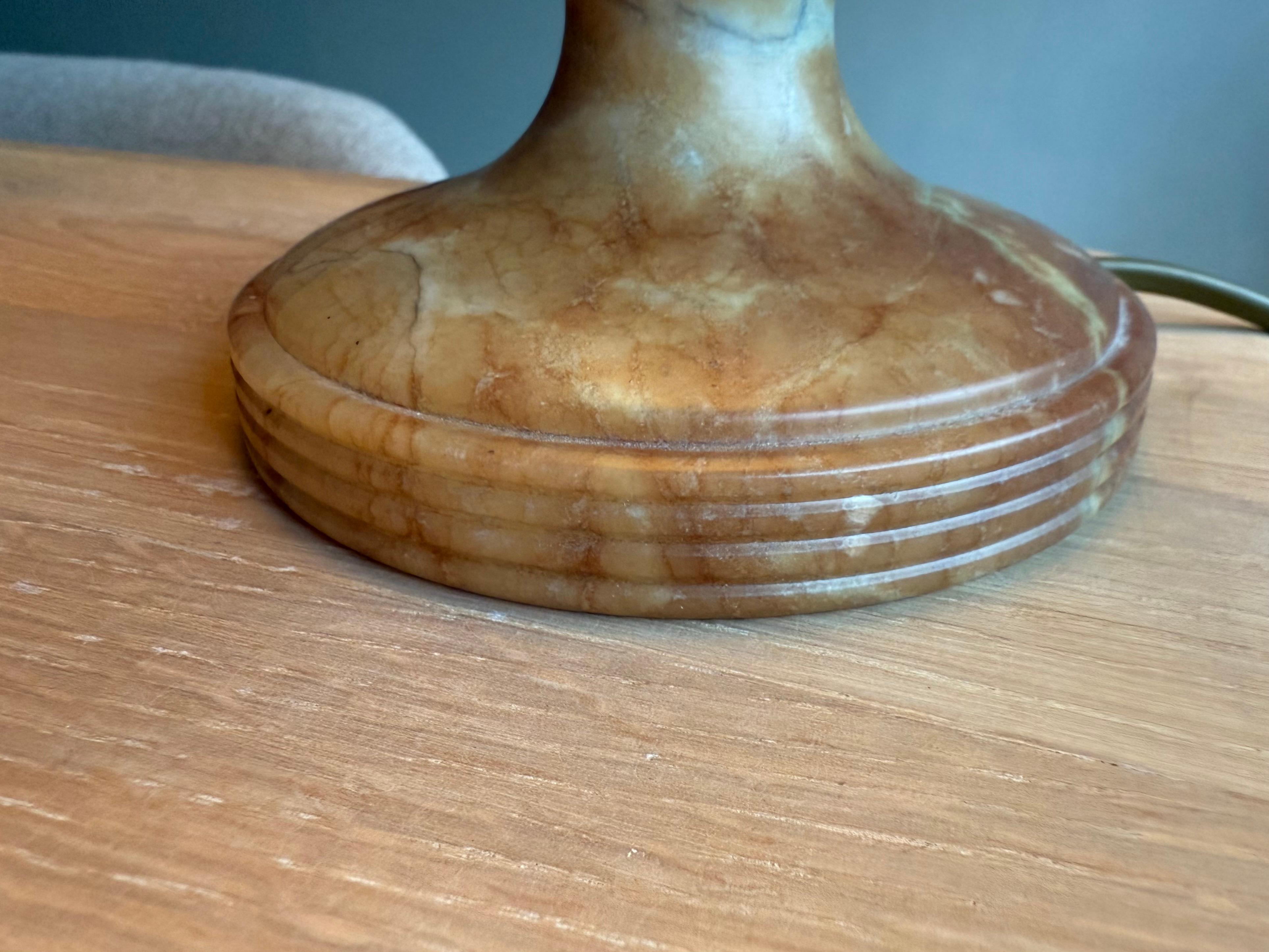 Great Looking & Rare Design Pair of Timeless Alabaster Round Table Lamps, 1970s For Sale 9
