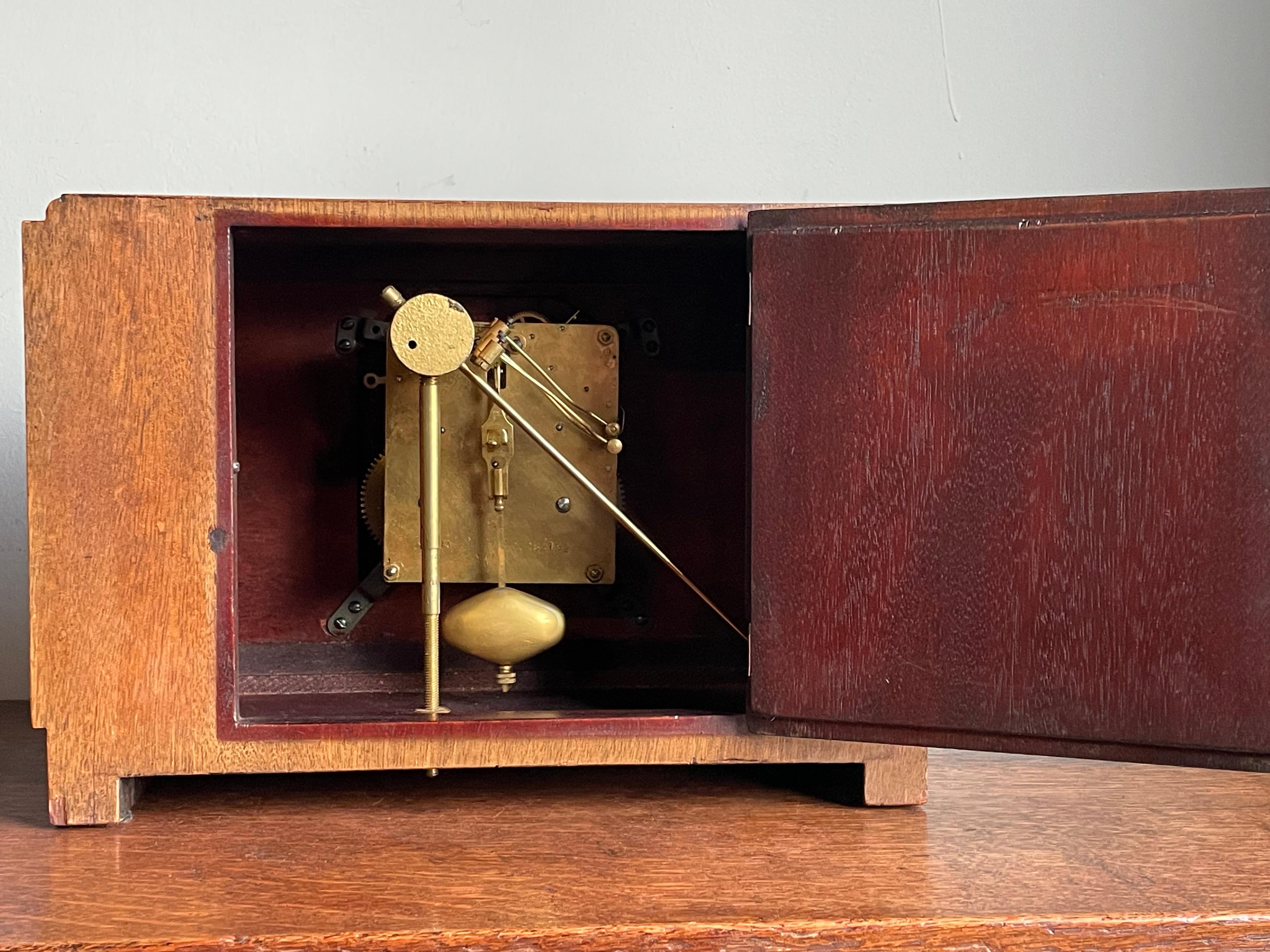 Great Looking & 'Timeless' Bauhaus meets Amsterdam School Mantel / Desk Clock 2