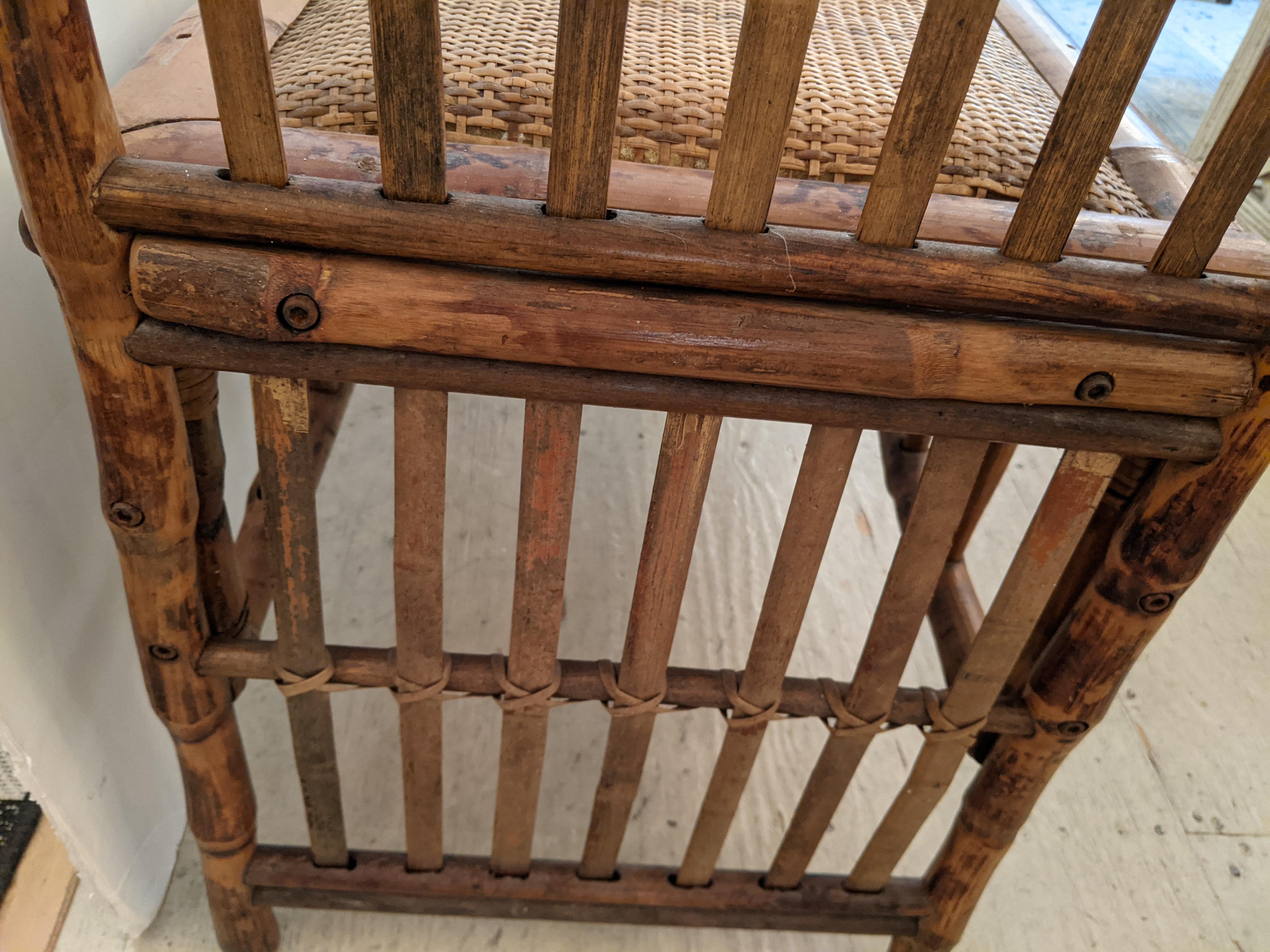 Great Looking Vintage Faux Bamboo Rattan Bench In Good Condition In Hopewell, NJ