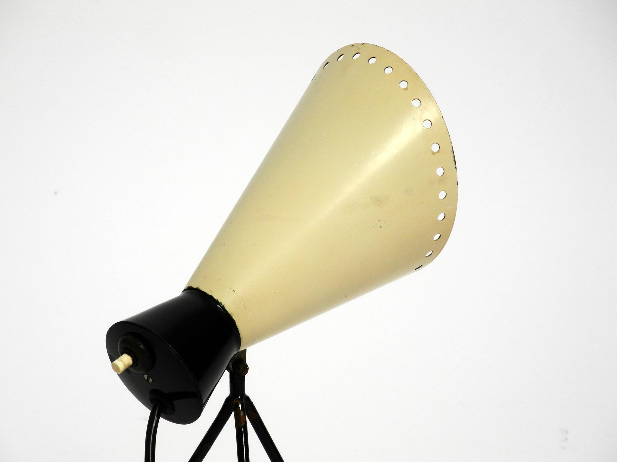 Superbe lampe de table tripode moderne du milieu du siècle dernier par Josef Hurka pour Napako Czech en vente 11