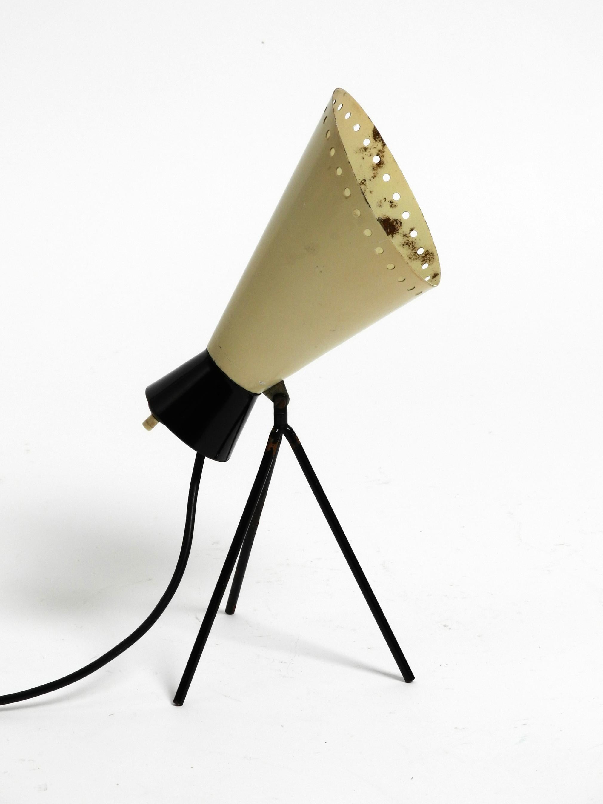 Great Mid Century Modern tripod table lamp by Josef Hurka for Napako Czech In Good Condition For Sale In München, DE