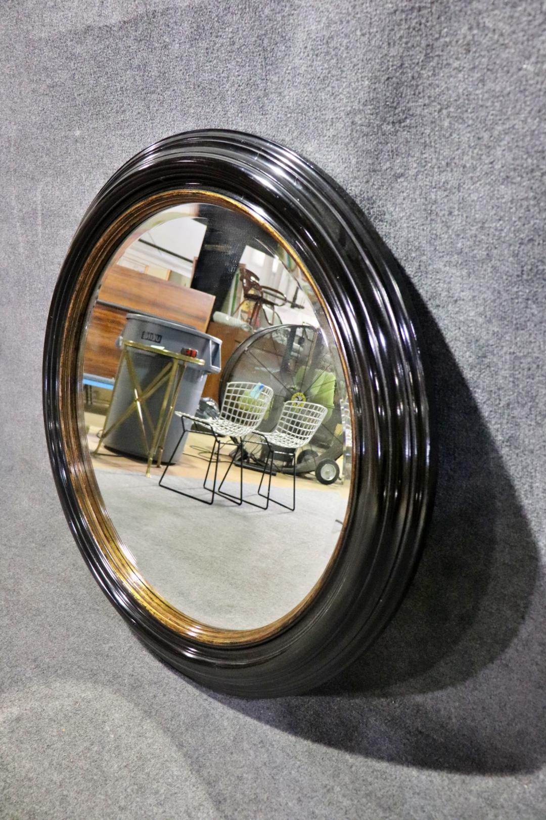 Great Milling Road by Baker Large Ebonized Circular Gilded Wall Mirror  For Sale 3