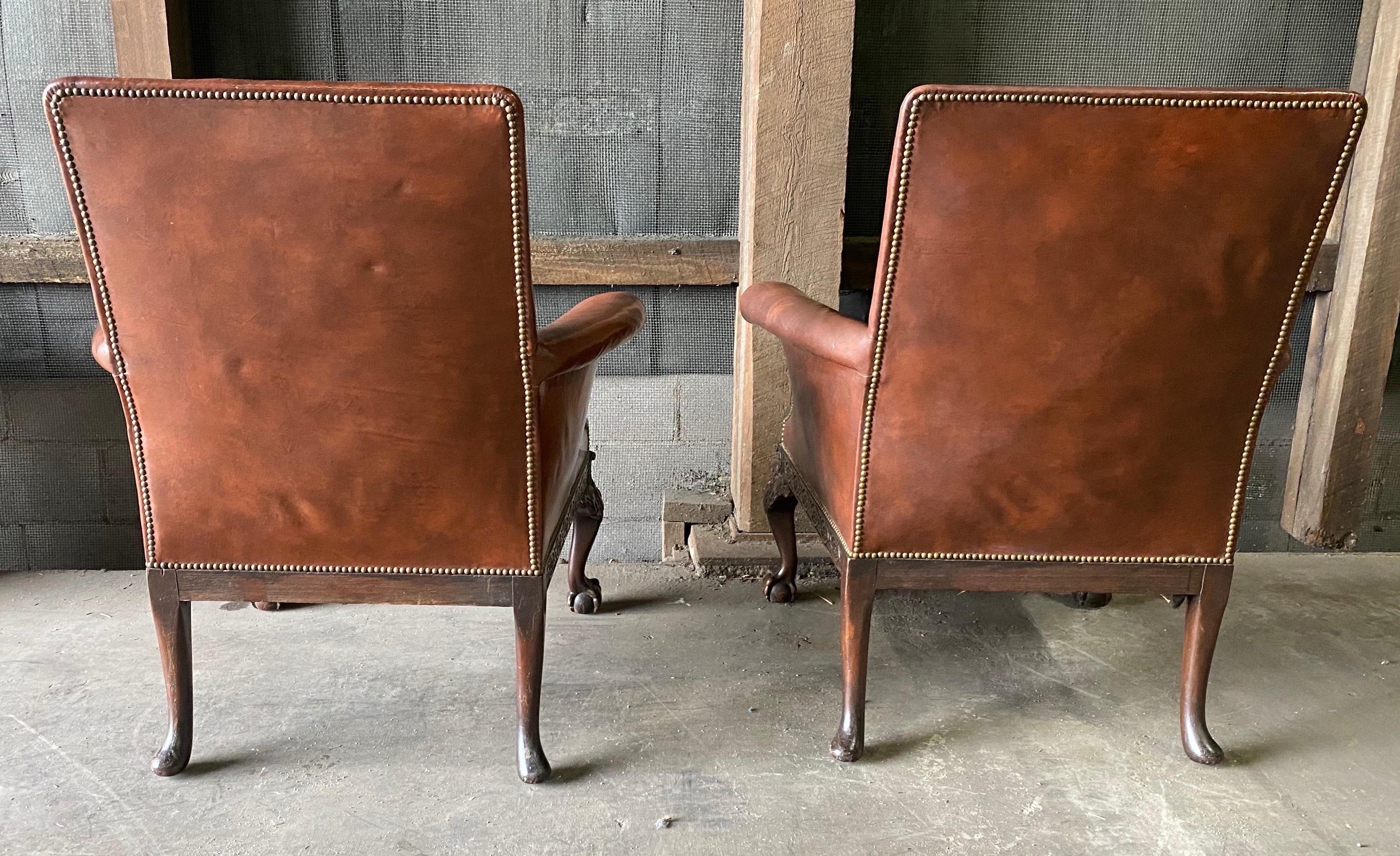Great Pair of 19th Century English Mahogany and Leather Armchairs 7