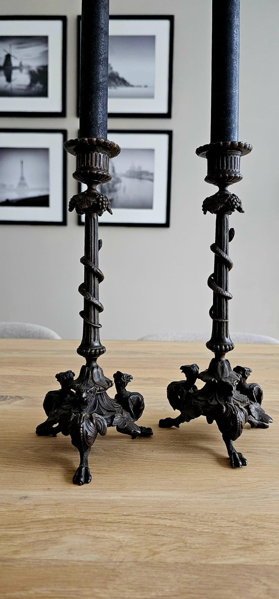 Great Pair of Antique 19th Century Bronze Candlesticks with Phoenix Sculptures For Sale 14