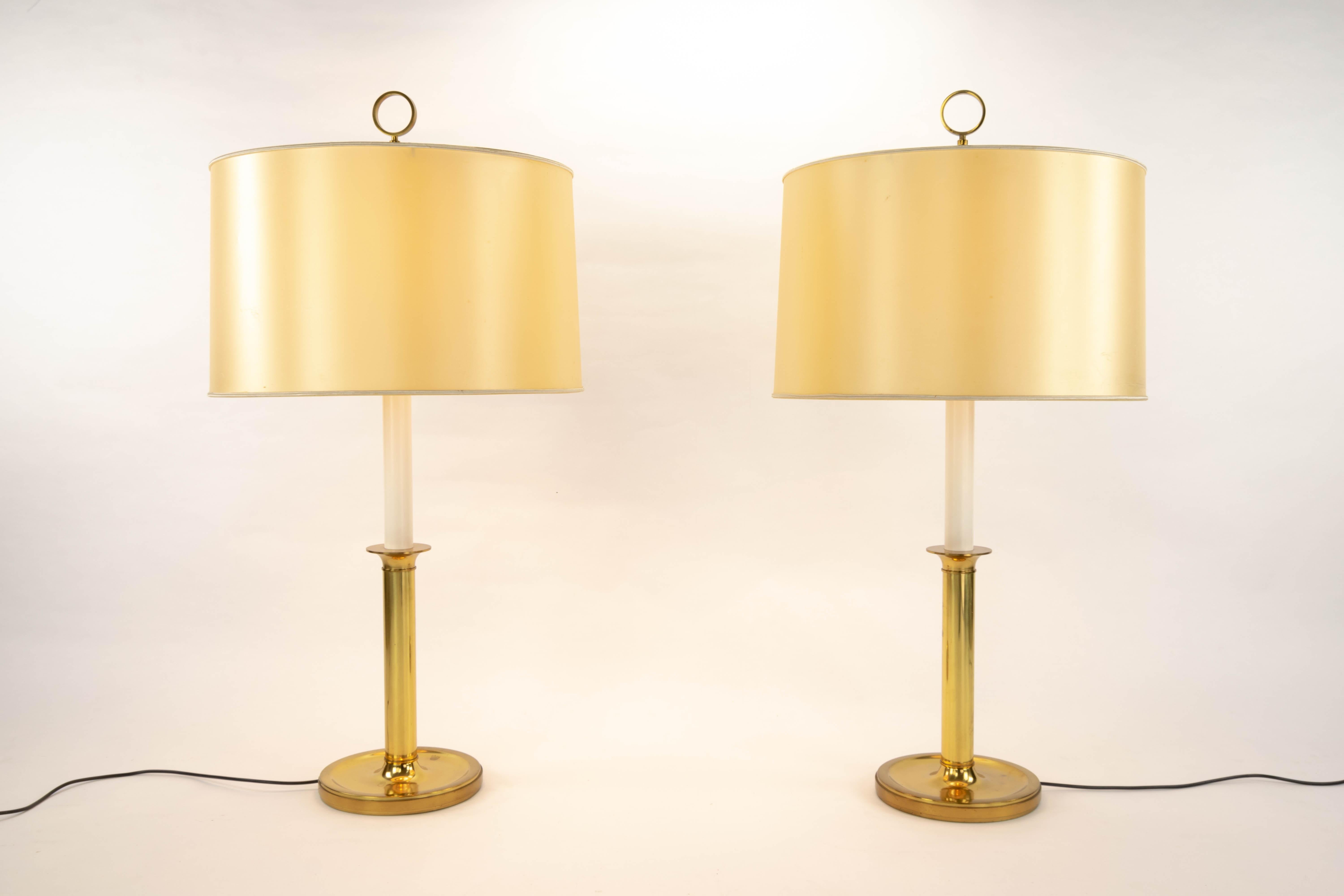 Lacquered Great Pair of Mid-Century Modern Lamps Gilded Brass Hansen for Metalarte, 1960