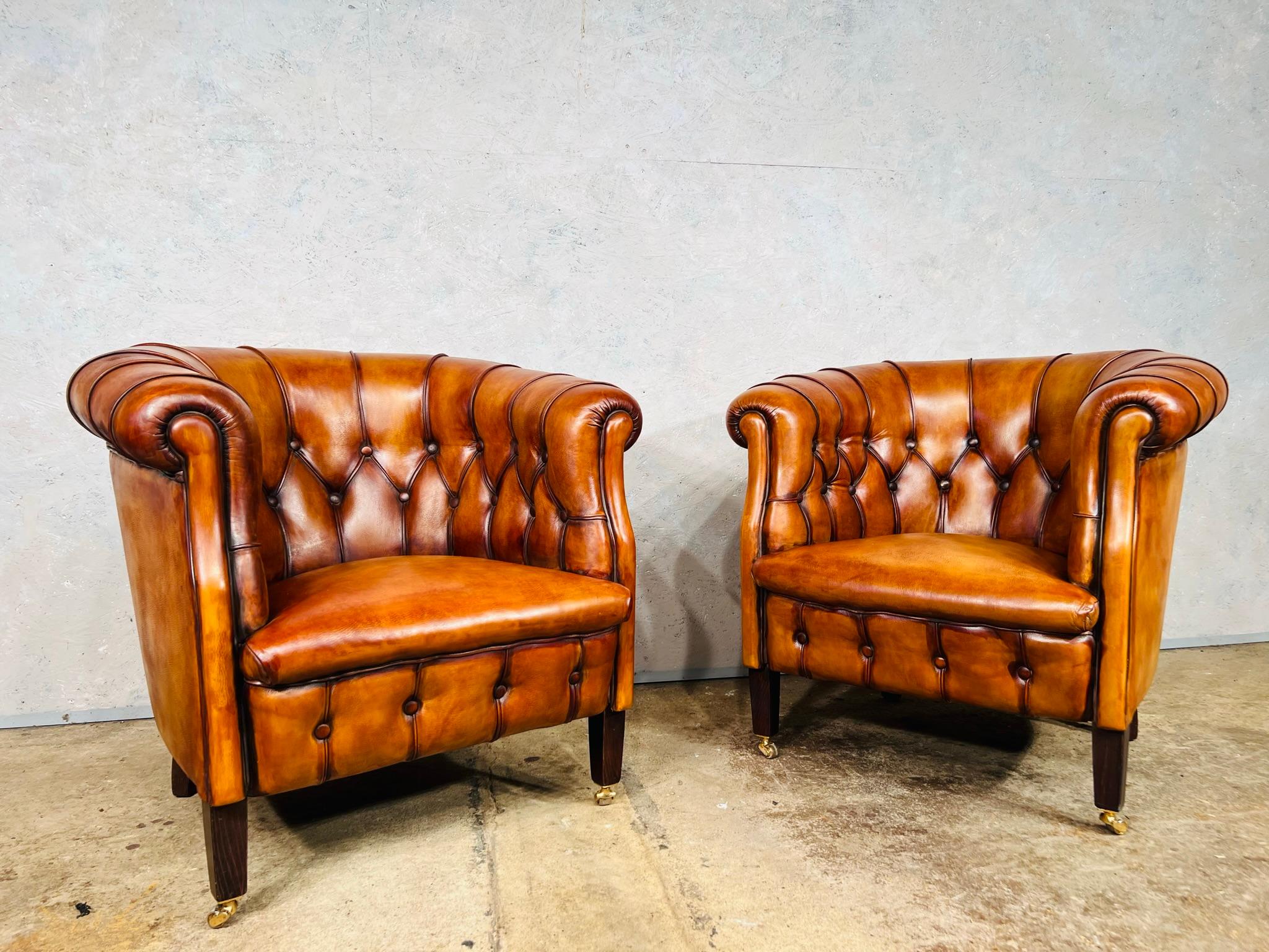 Great Pair of Vintage Light Tan Leather Tub Chairs For Sale 3