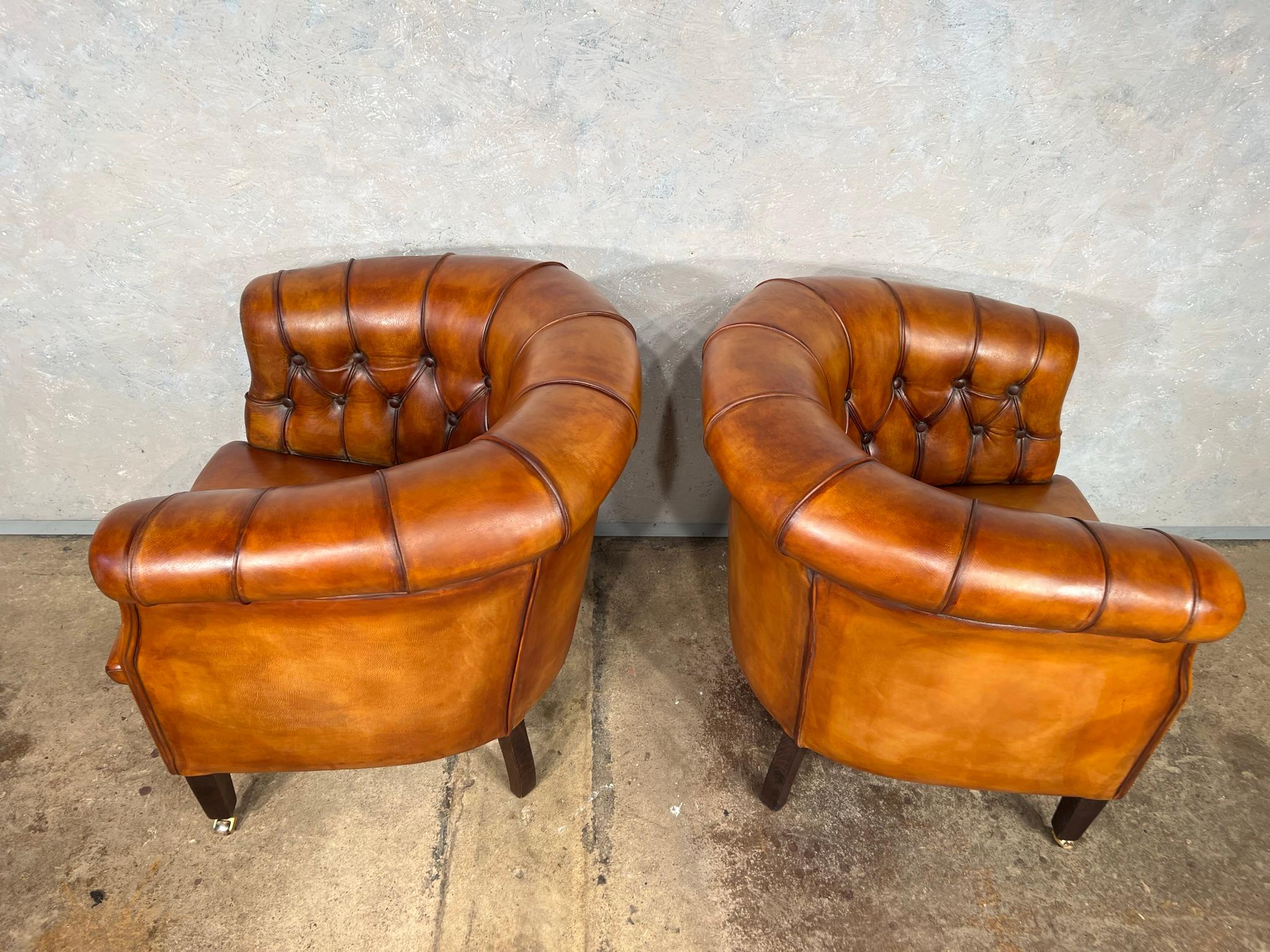 Great Pair of Vintage Light Tan Leather Tub Chairs For Sale 6