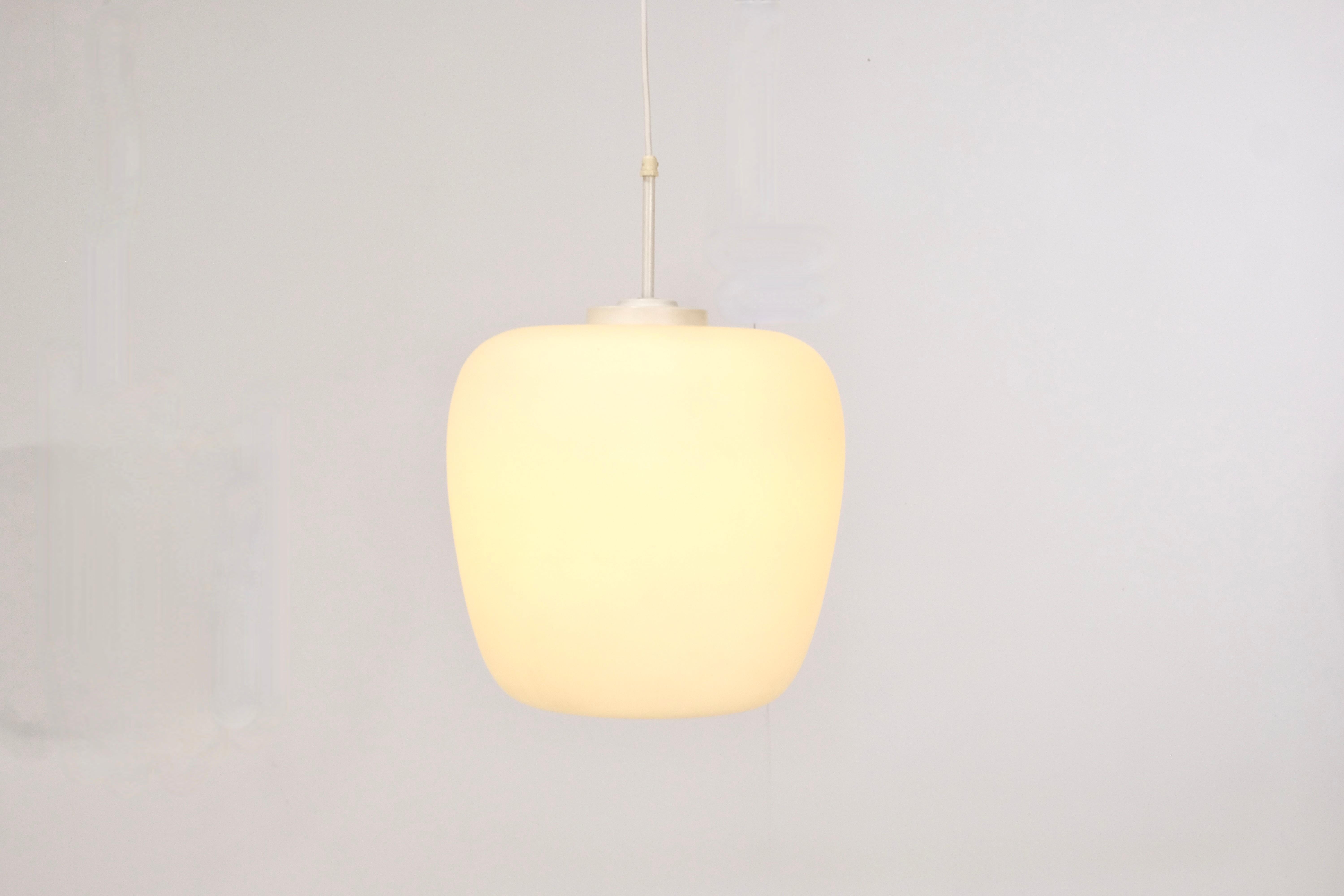 Great pendant lamp in the style of 