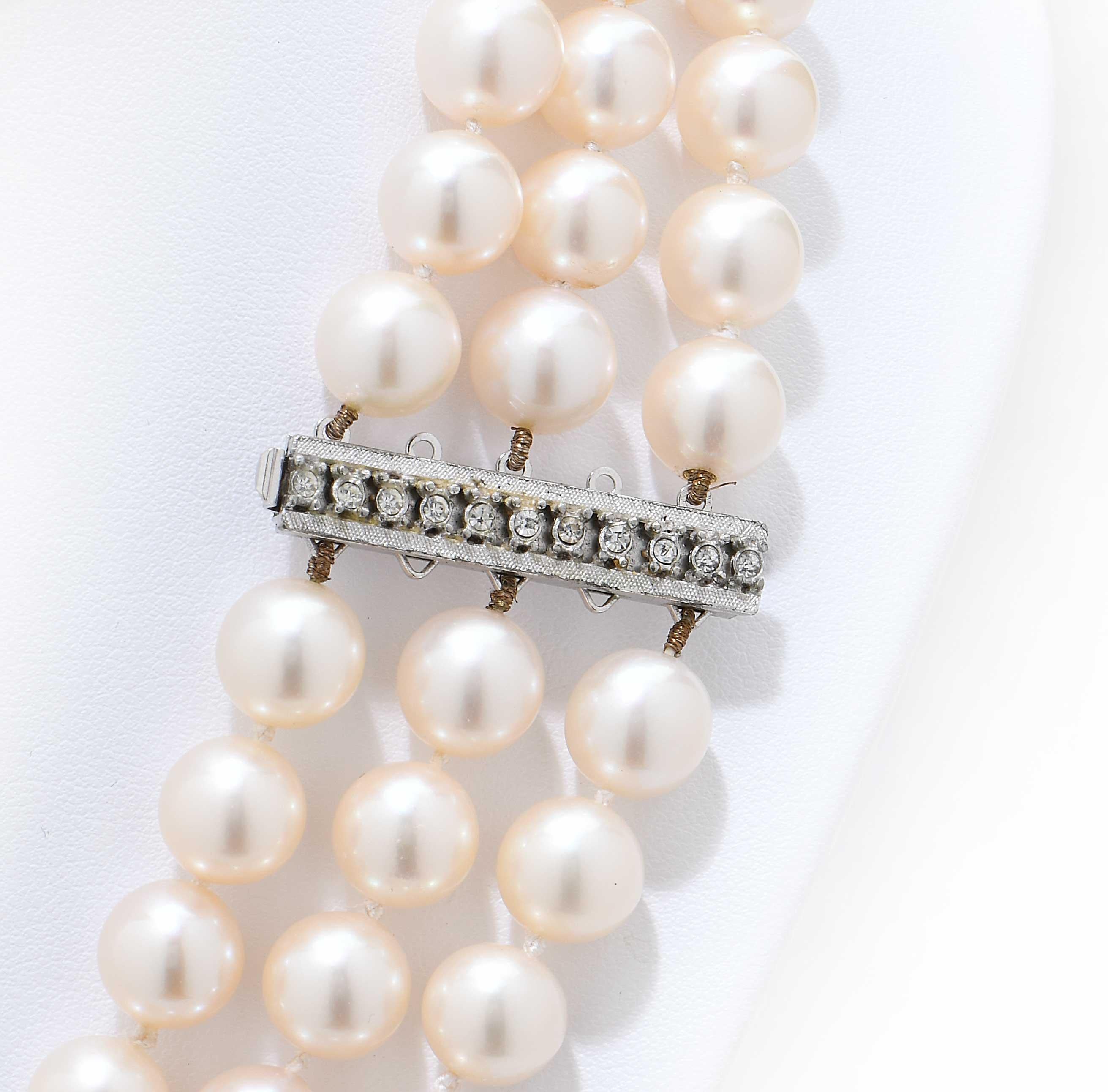 Great Quality Akoya Triple Row Cultured Pearl Necklace with Diamond Clasp In Good Condition In Bay Harbor Islands, FL