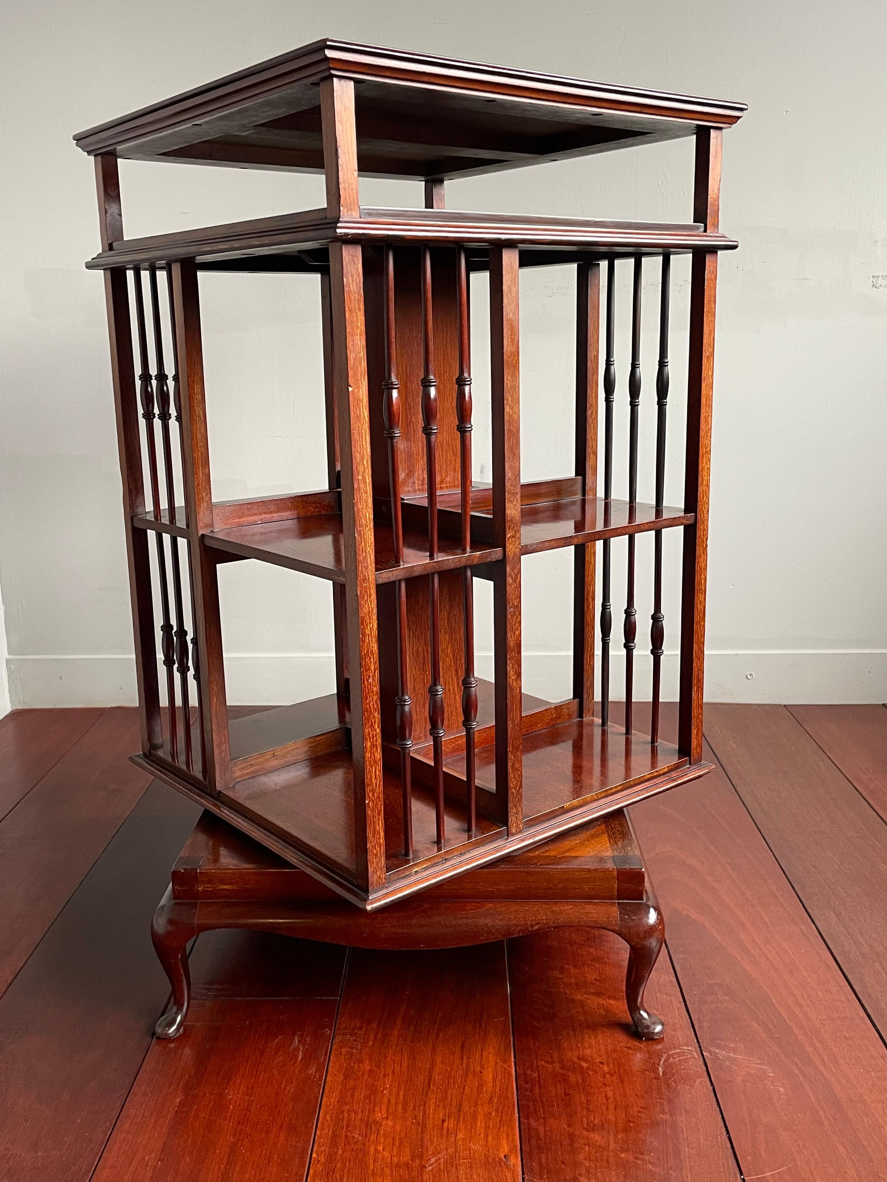 19th Century Great Quality Antique Queen Anne Style Revolving Bookcase by James Shoolbred For Sale