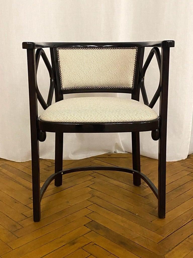 Austriaco Grande set di 14 poltrone di Thonet, Austria Josef Hoffmann Design in vendita