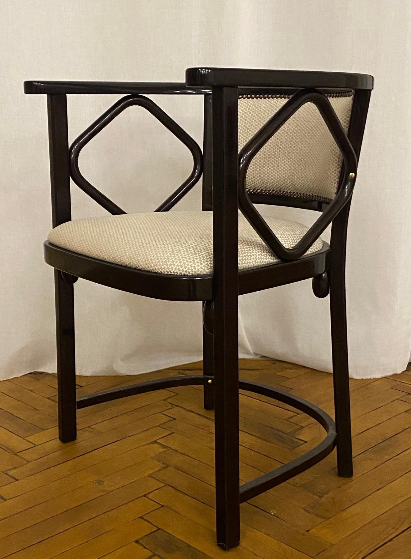 Great Set of 8 Armchairs by Thonet, Austria Josef Hoffmann Design In Excellent Condition For Sale In Rome, IT
