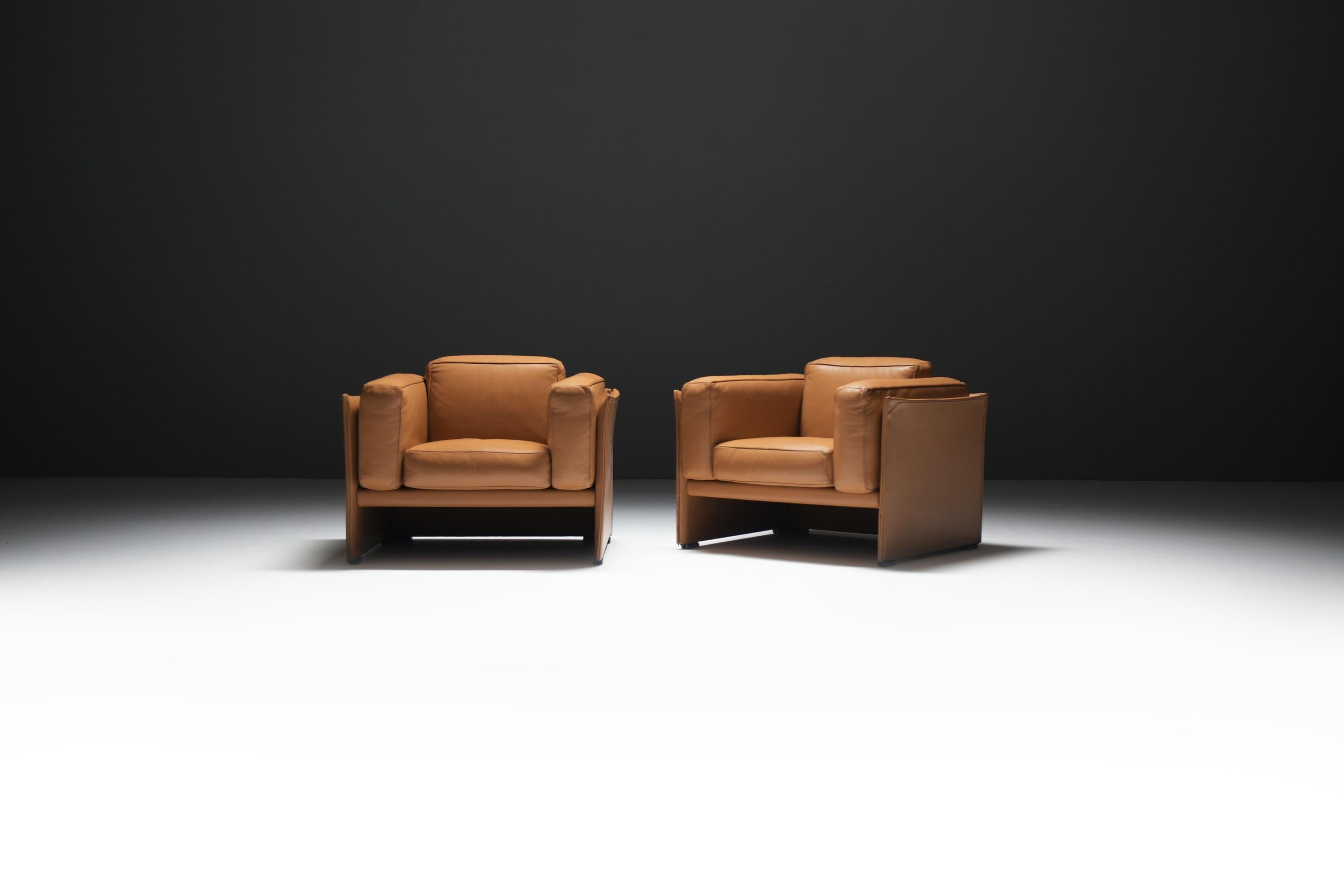 Superbe ensemble de fauteuils DUC 405 en cuir de Mario Bellini pour CASSINA Italie Bon état - En vente à Buggenhout, Oost-Vlaanderen