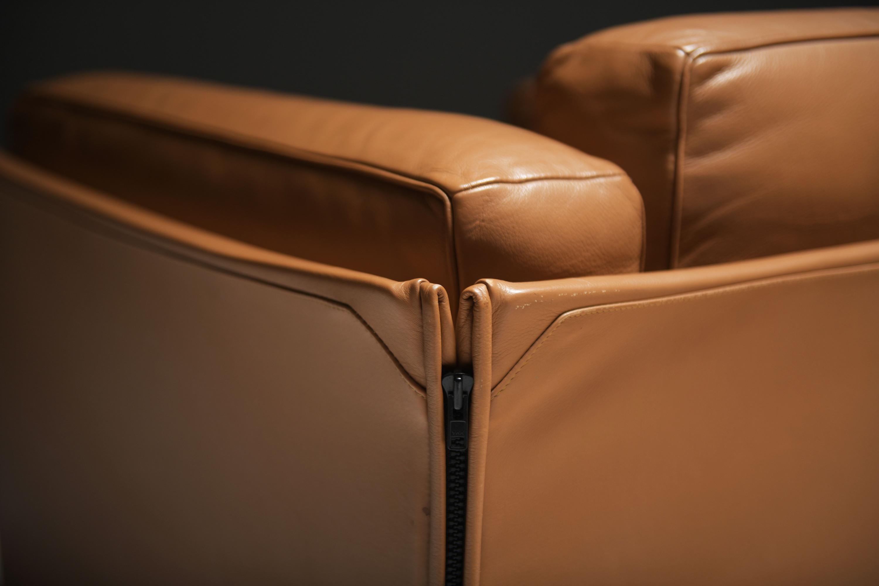 Superbe ensemble de fauteuils DUC 405 en cuir de Mario Bellini pour CASSINA Italie en vente 5