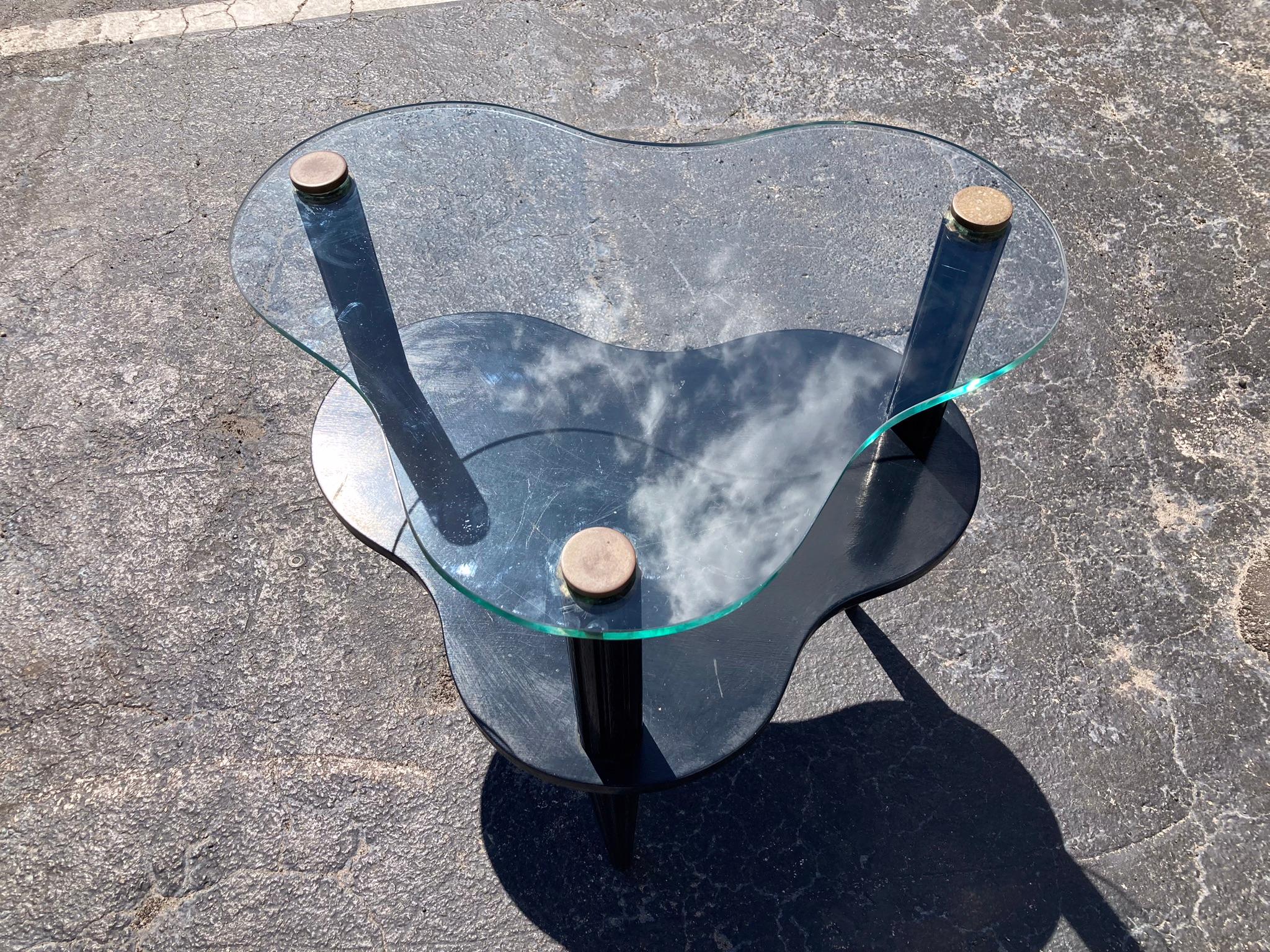 Great Side Table in the style of Gilbert Rhode, Glass, Black, Art Deco en vente 6