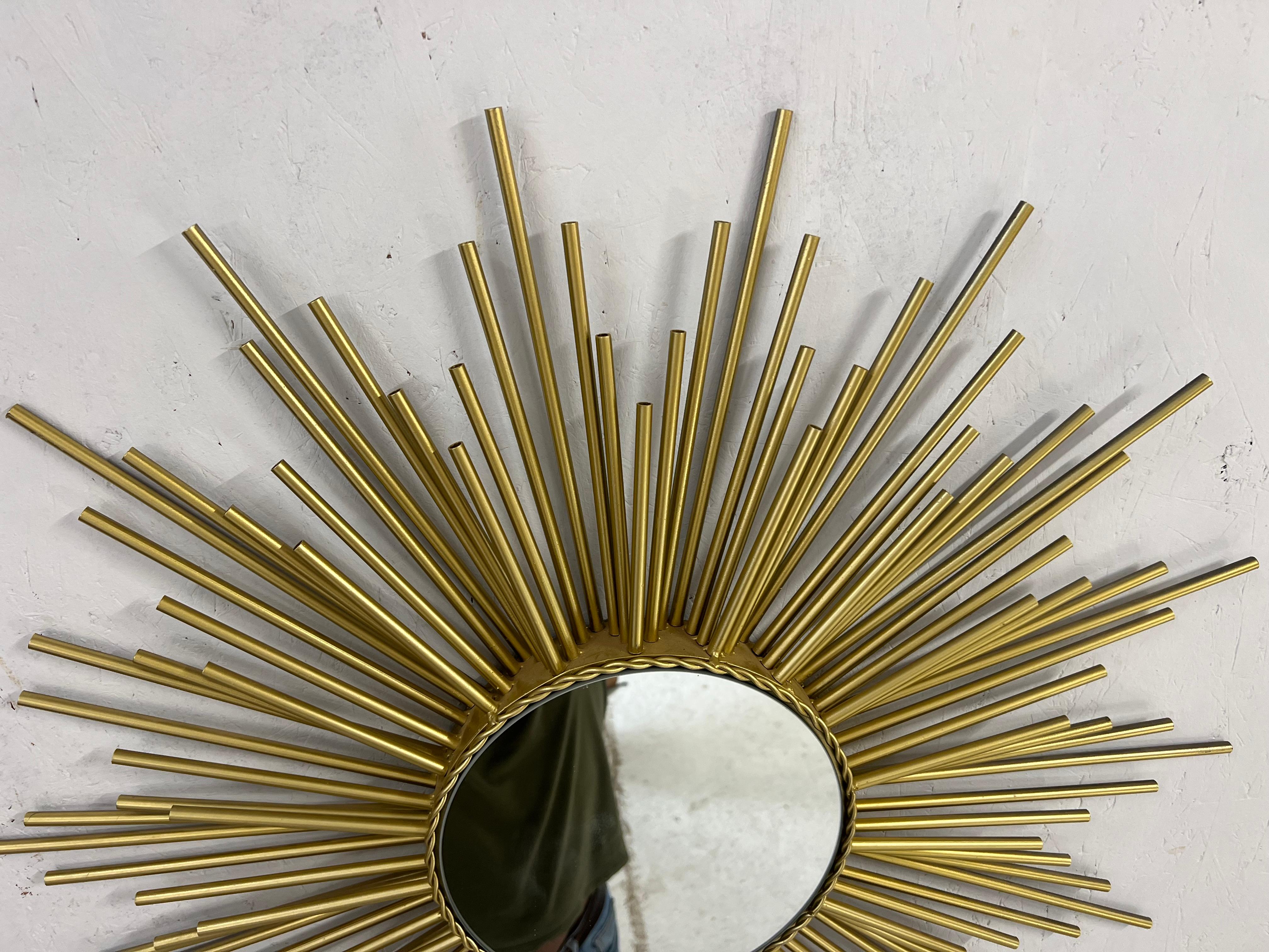 Great Sunburst Mirror , Midcentury Frankreich im Zustand „Gut“ im Angebot in PÉZENAS, FR