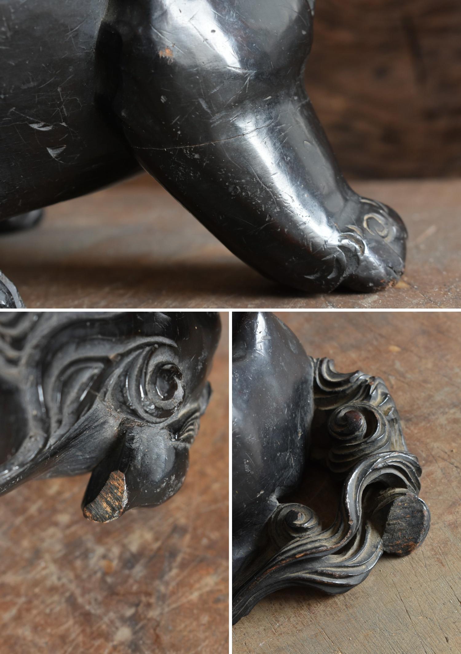 Great Wood Carving Lion Figurine / 1868-1920 / Rare Item For Sale 6