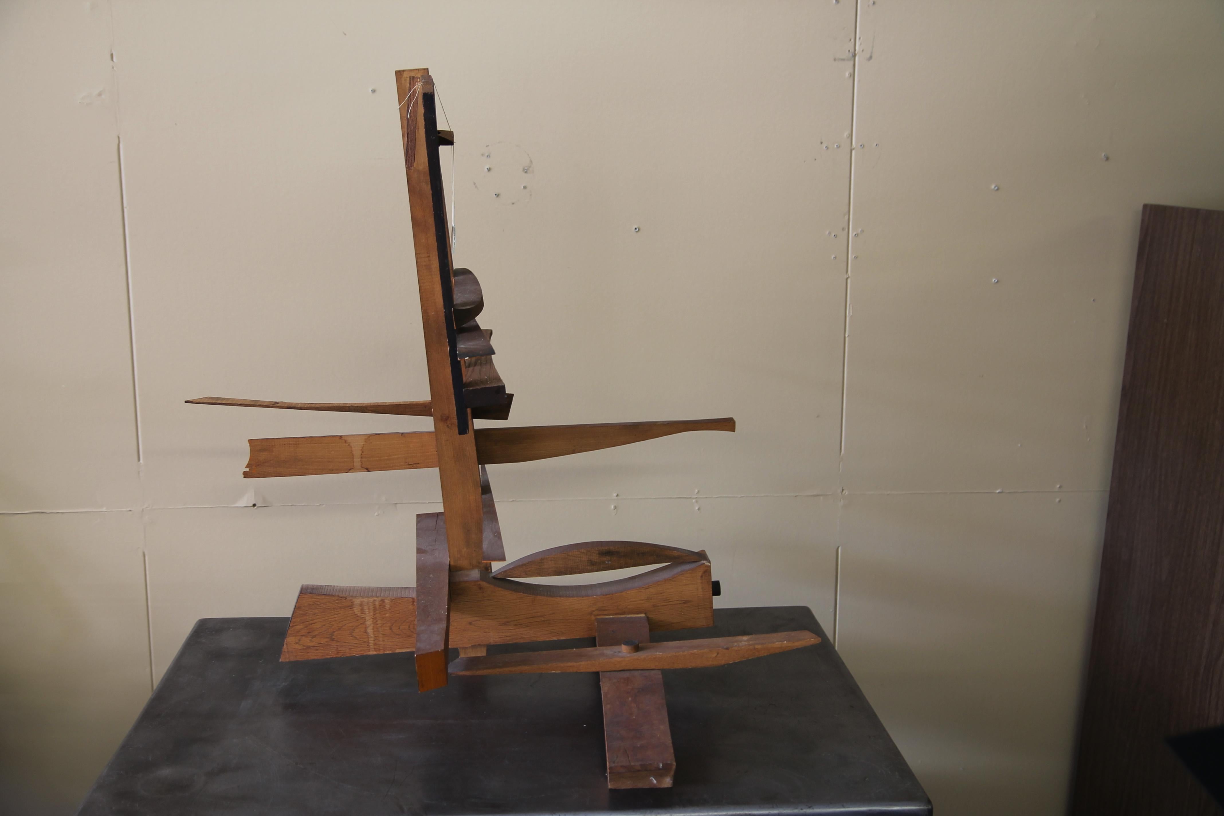 Gran Escultura de Madera del Artista Sidney Rose Moderno en venta