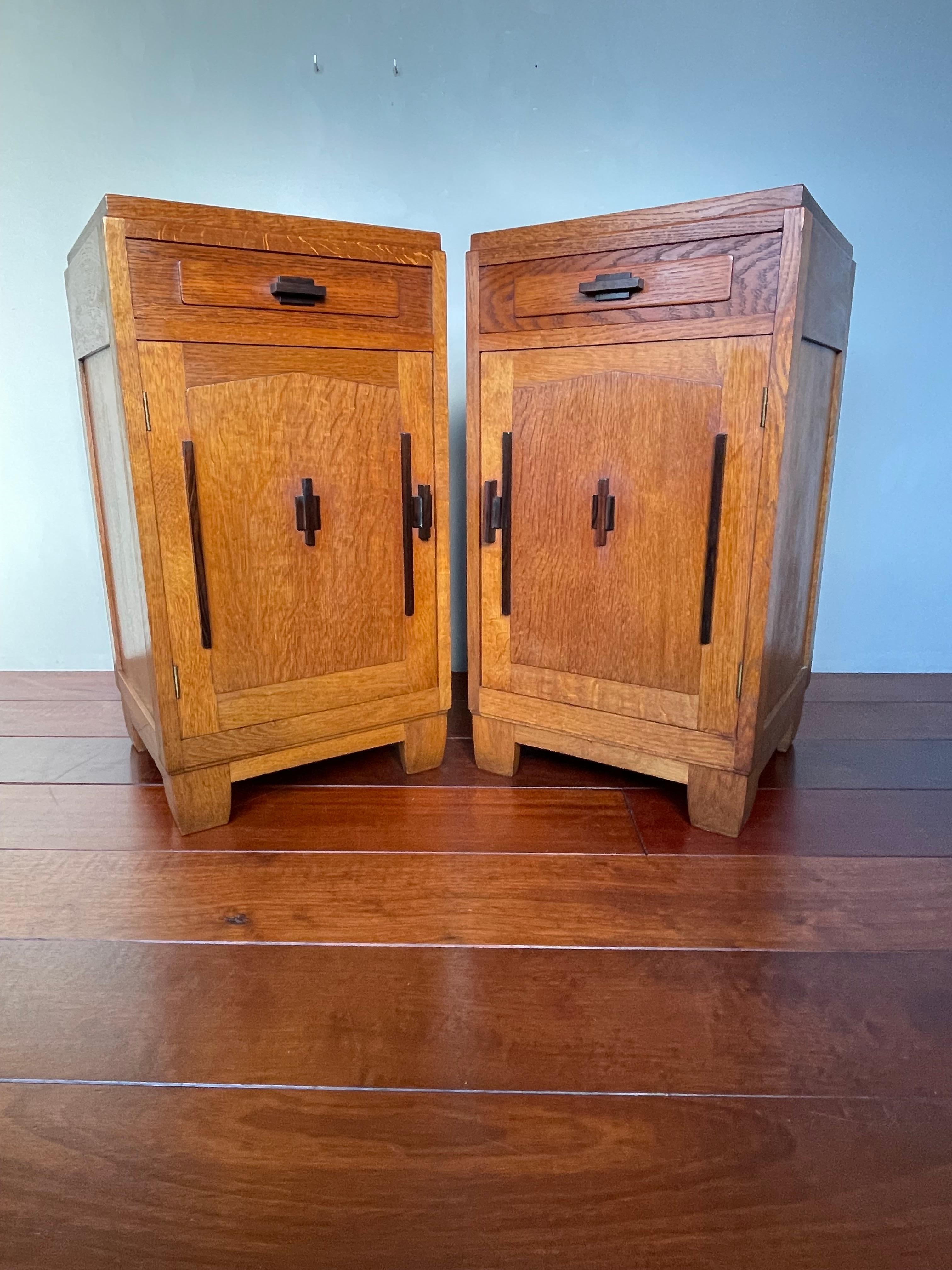 Greatest Pair of Oak & Coromandel Dutch Arts & Crafts Bedside Tables Nightstands In Excellent Condition In Lisse, NL