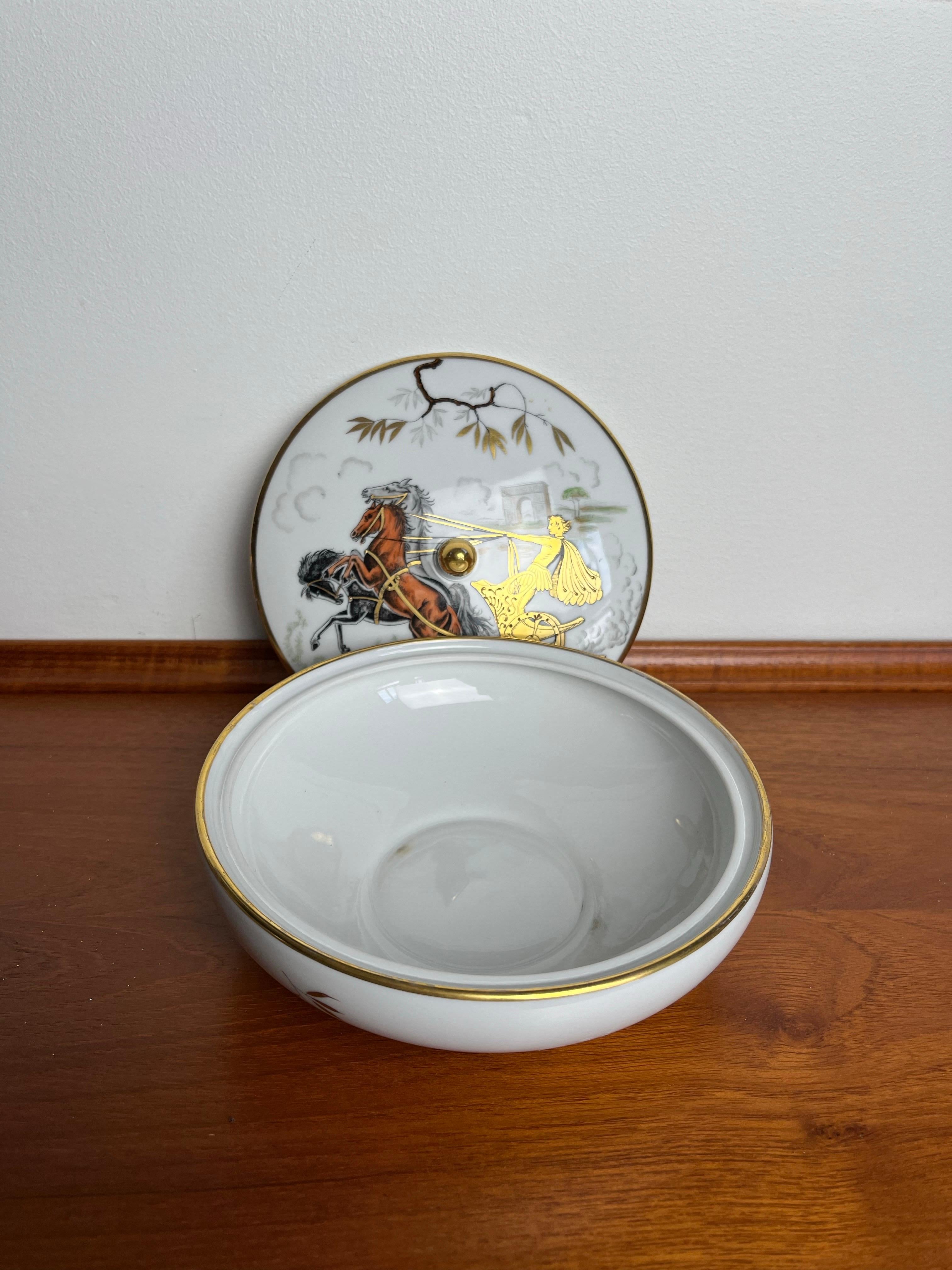 Greco Roman Lidded Dish Forest Bavaria Germany For Sale 2