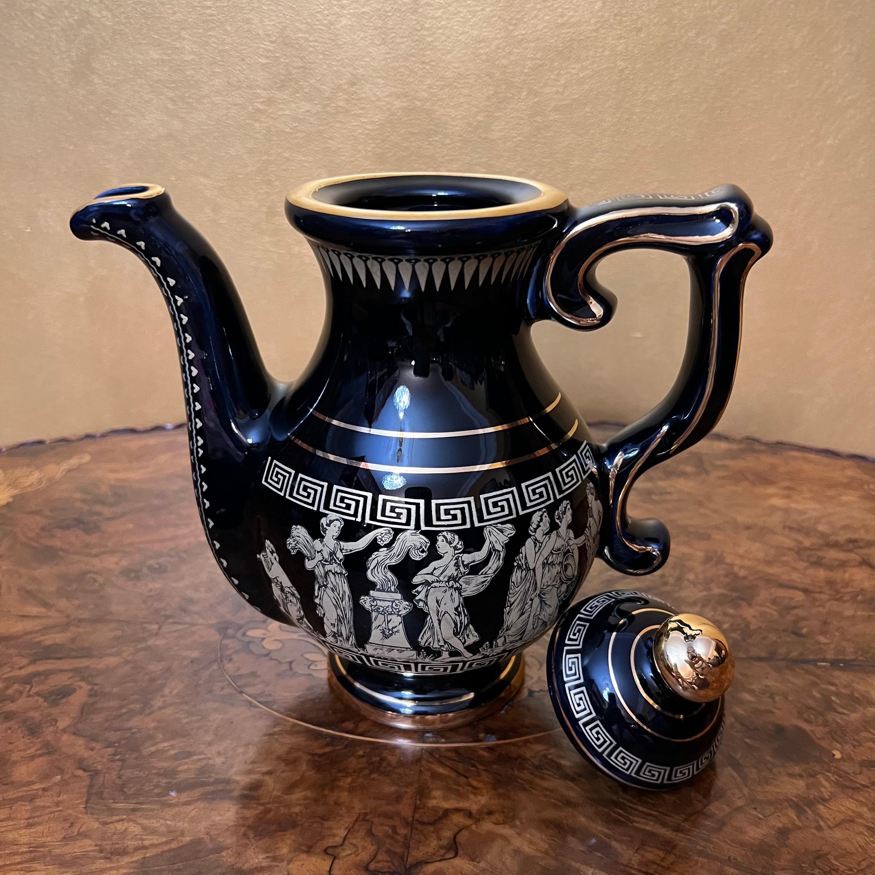Ceramic Greece 24k Gold 30 Pieces Tea Set For Sale