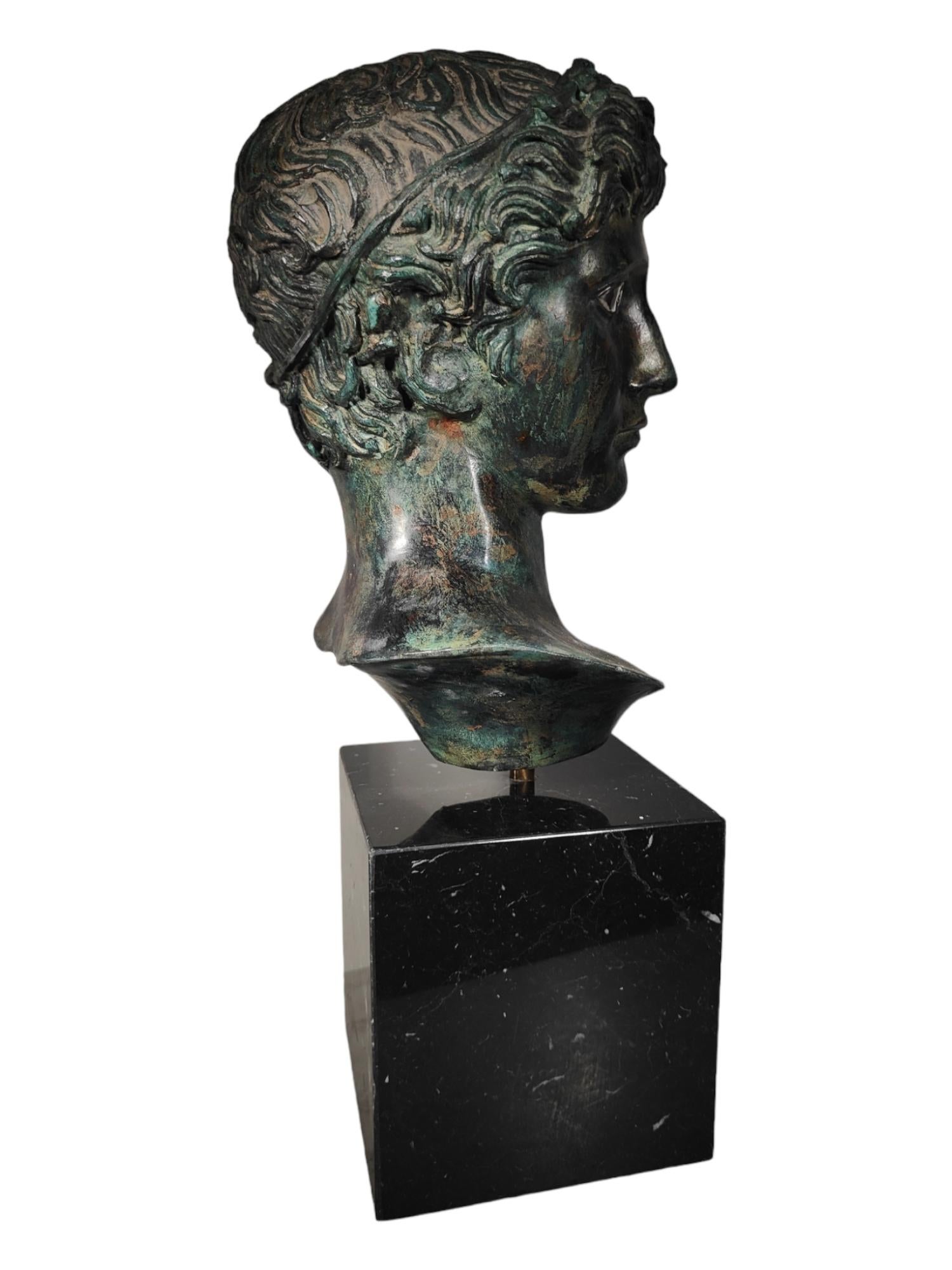 Late 19th Century Greek Bust in Bronze, XIX Century For Sale