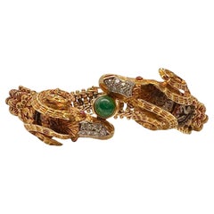Bracelet grec tête de bélier émeraude diamant rubis or