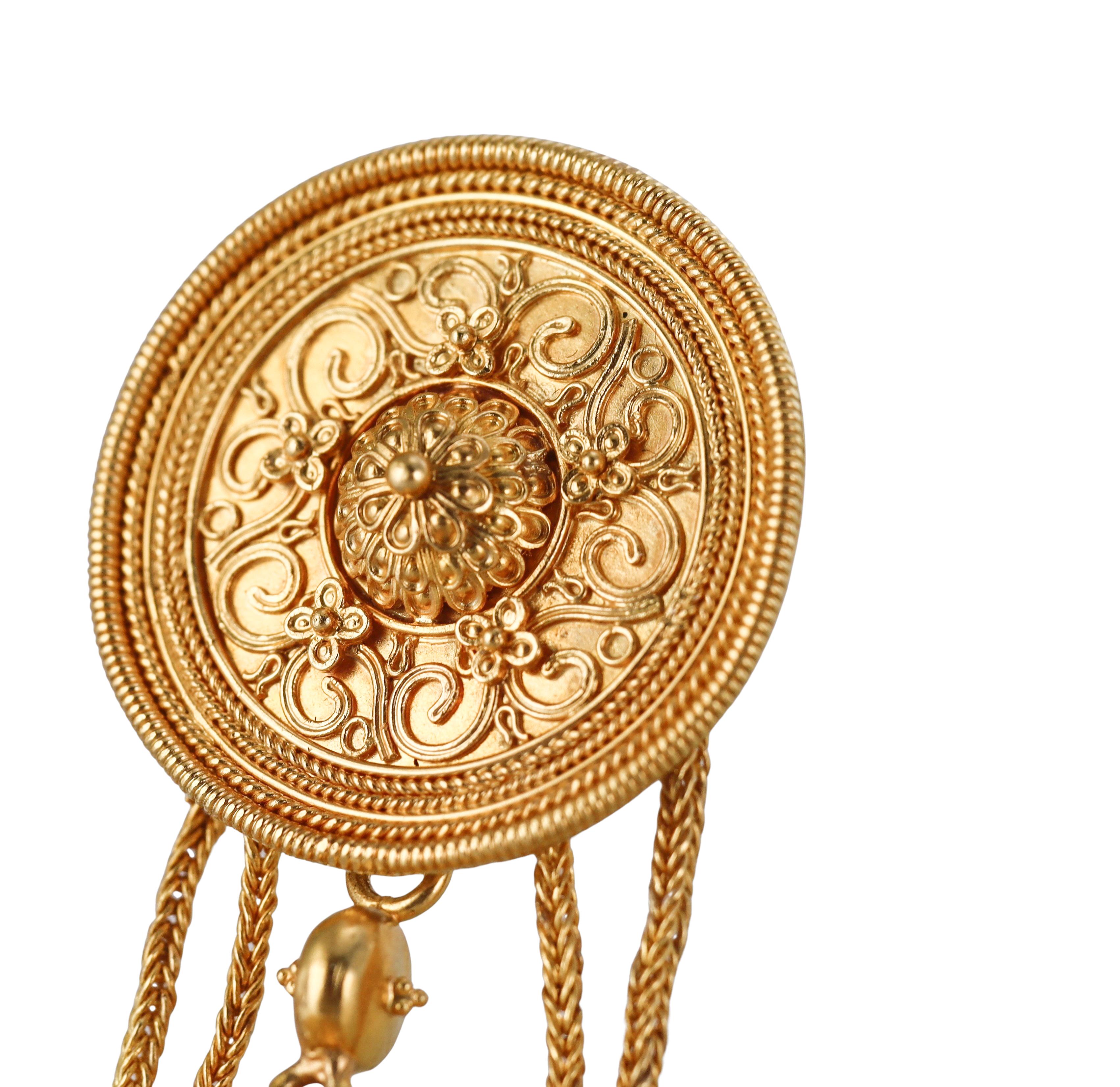 Greek Etruscan Beading Gold Cherub Earrings In Excellent Condition For Sale In New York, NY