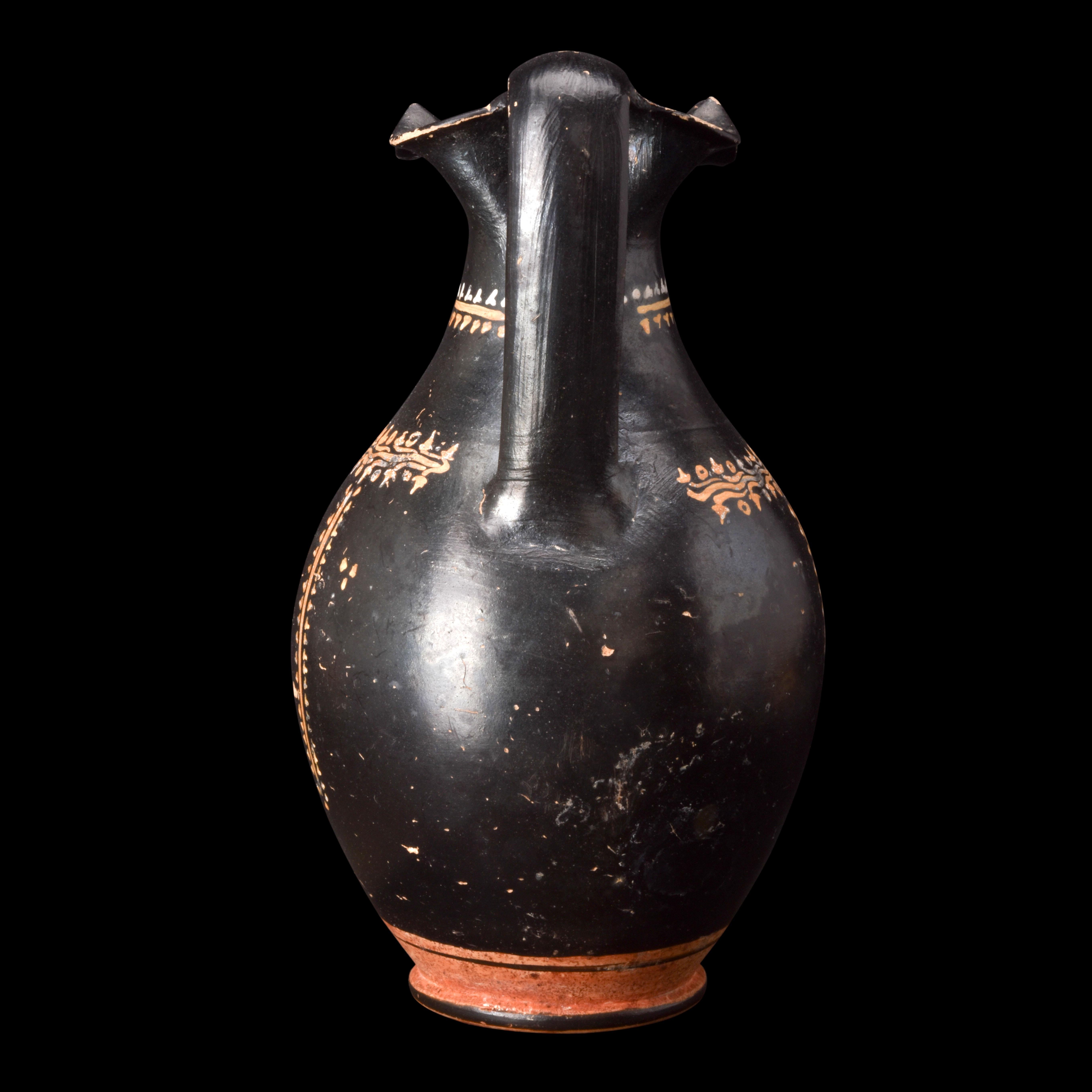 Griechische Gnathianische schwarze Glasur-Keramik Oinochoe (Glasiert) im Angebot