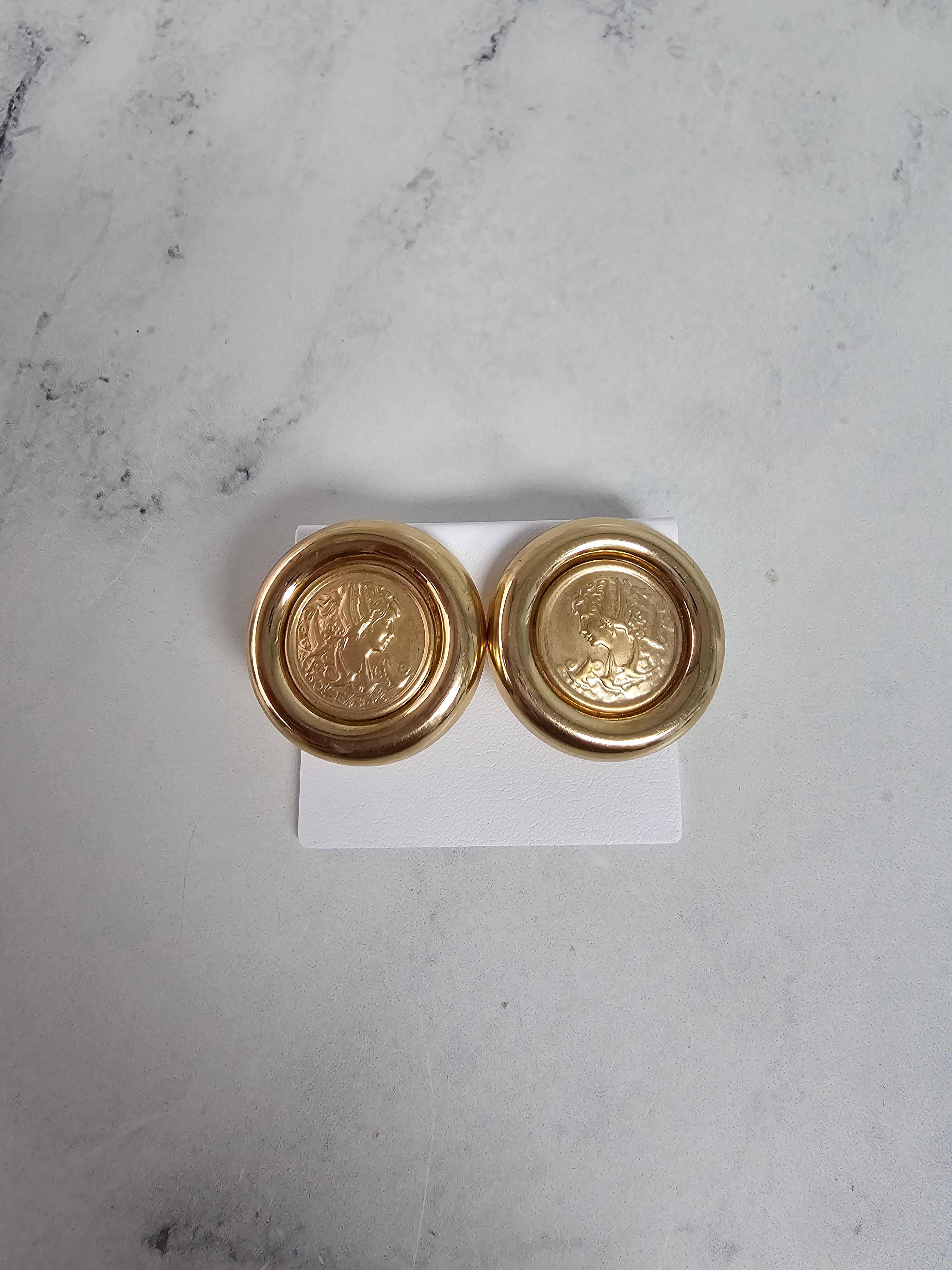 Orecchini a clip Omega della dea greca Afrodite con design a colomba In condizioni Nuovo in vendita a Sugar Land, TX