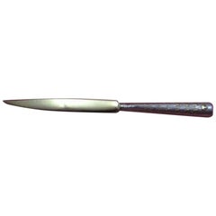 Maniglia greca, Tiffany & Co. Coltello da frutta in argento 925 con foglie d'oro in rilievo