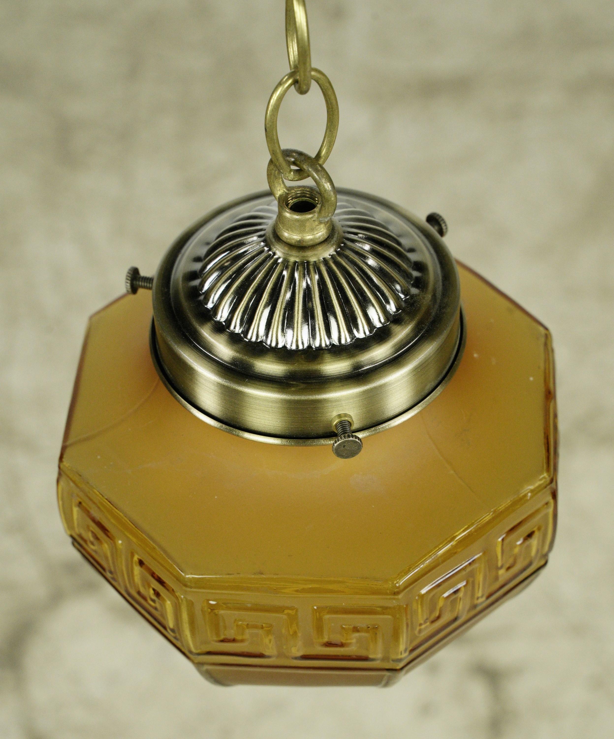 Greek Key Amber Glass & Steel Chain Pendant Light In Good Condition For Sale In New York, NY