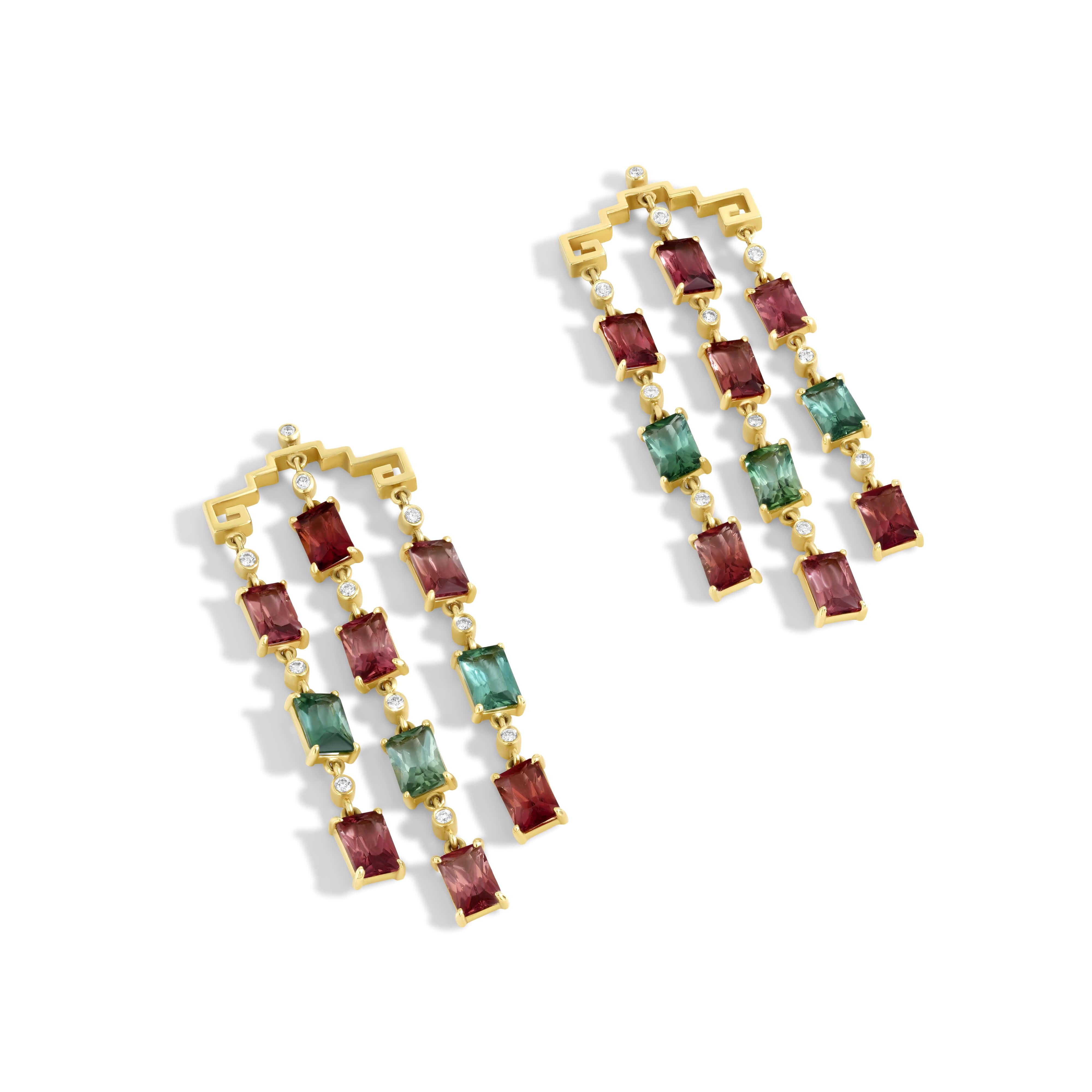 One-of-a-kind 14k yellow gold earrings, dripping with deep pink and mint, radiant cut tourmalines. These earrings were chosen for the Artist Exhibit at Milano Jewelry Week 2024 and featured in Vogue Magazine.
19mm wide, 54mm long
22 round diamonds @