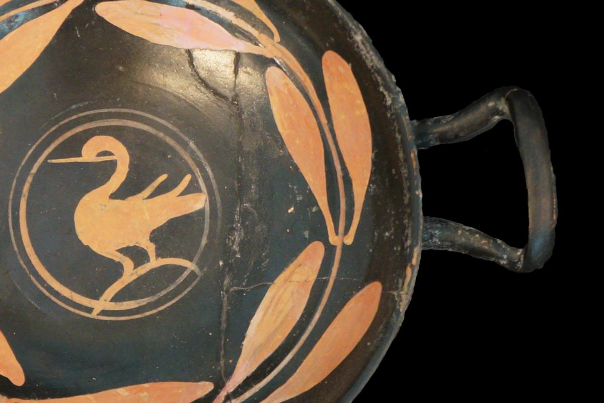 18th Century and Earlier Greek Kylix depicting a Swan For Sale