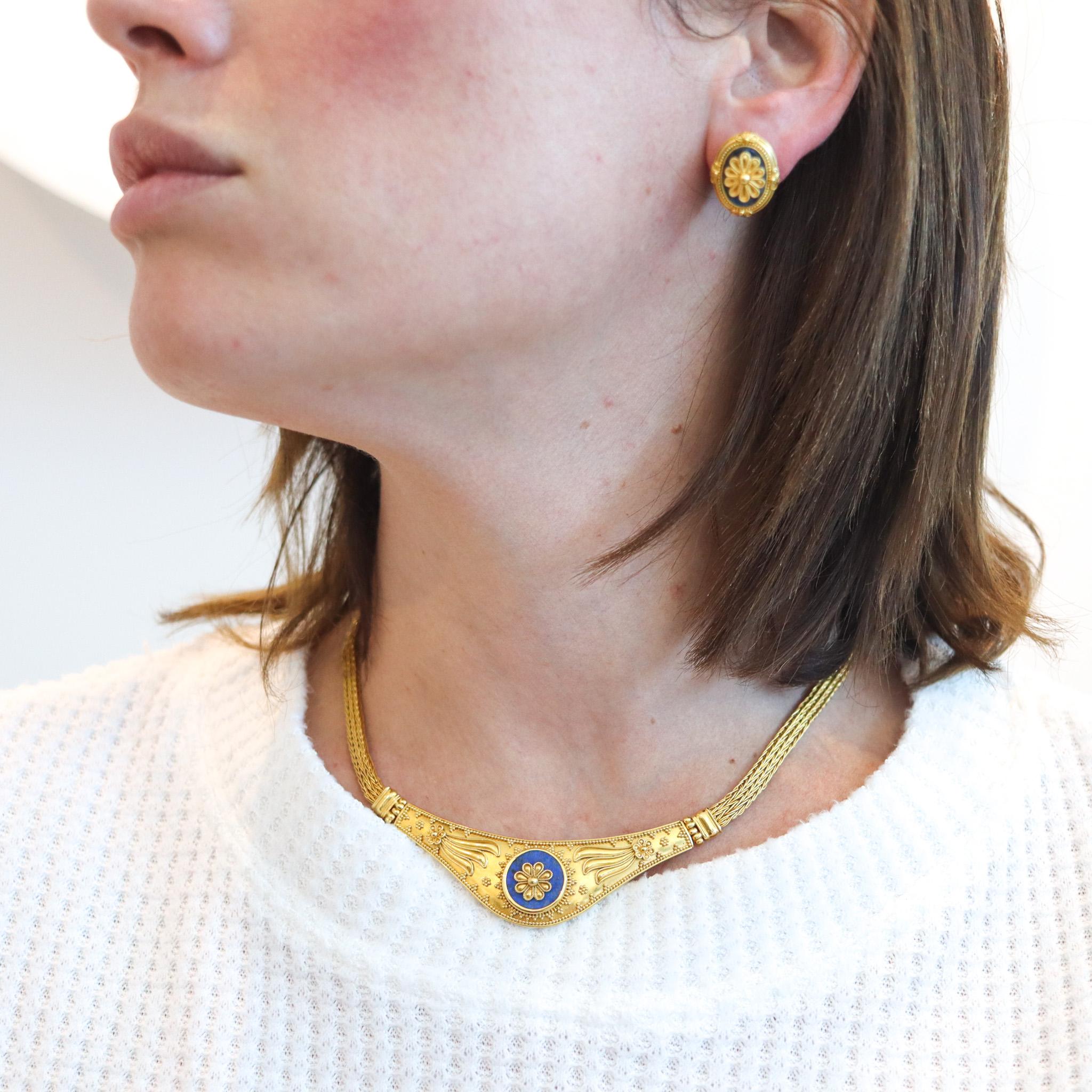 Boucles d'oreilles hellénistiques néo-grec en or jaune massif 22 carats avec lapis-lazuli en vente 2