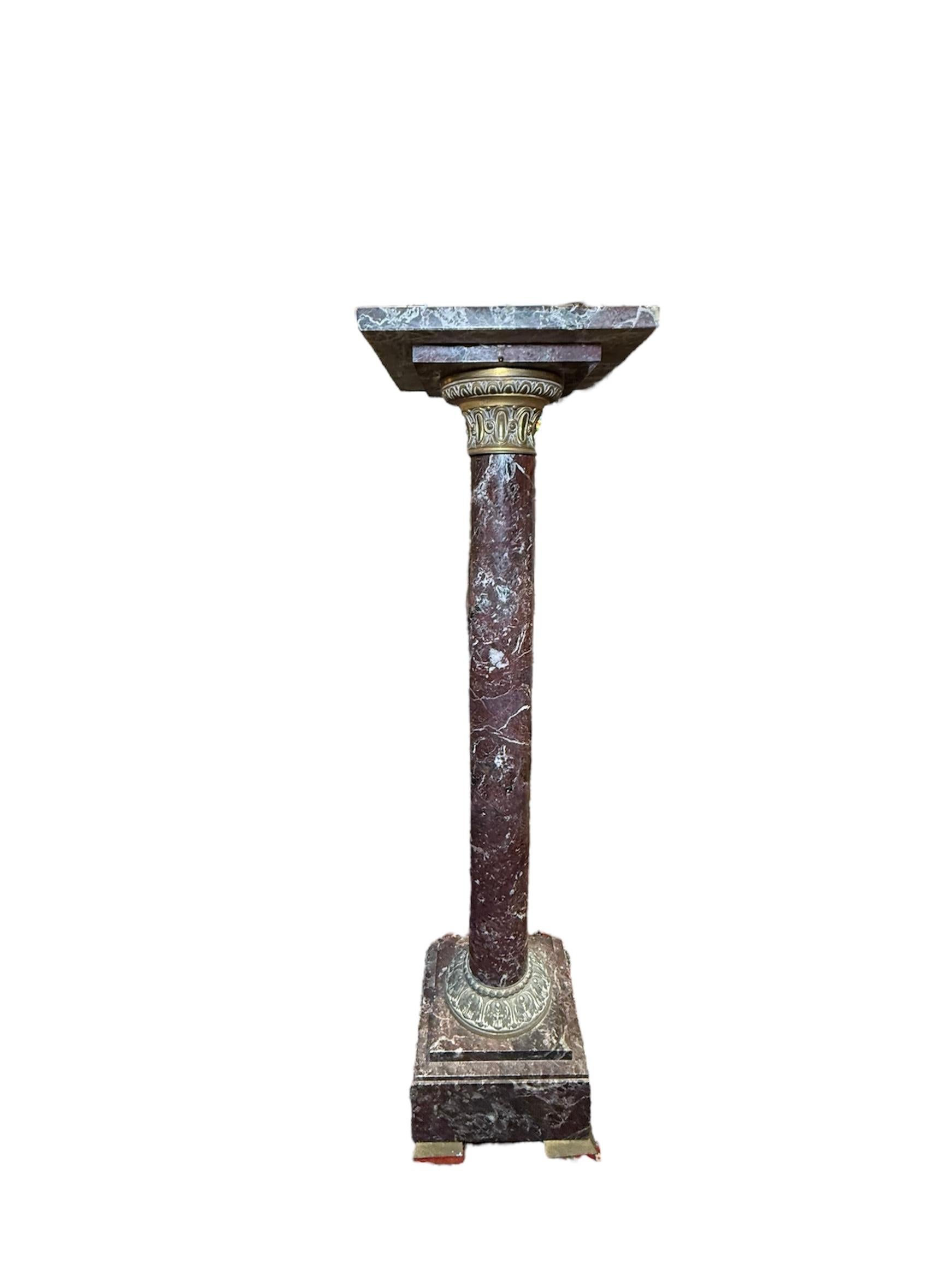 Greek Revival Style Bronze Marble Pedestal In Good Condition For Sale In Guaynabo, PR