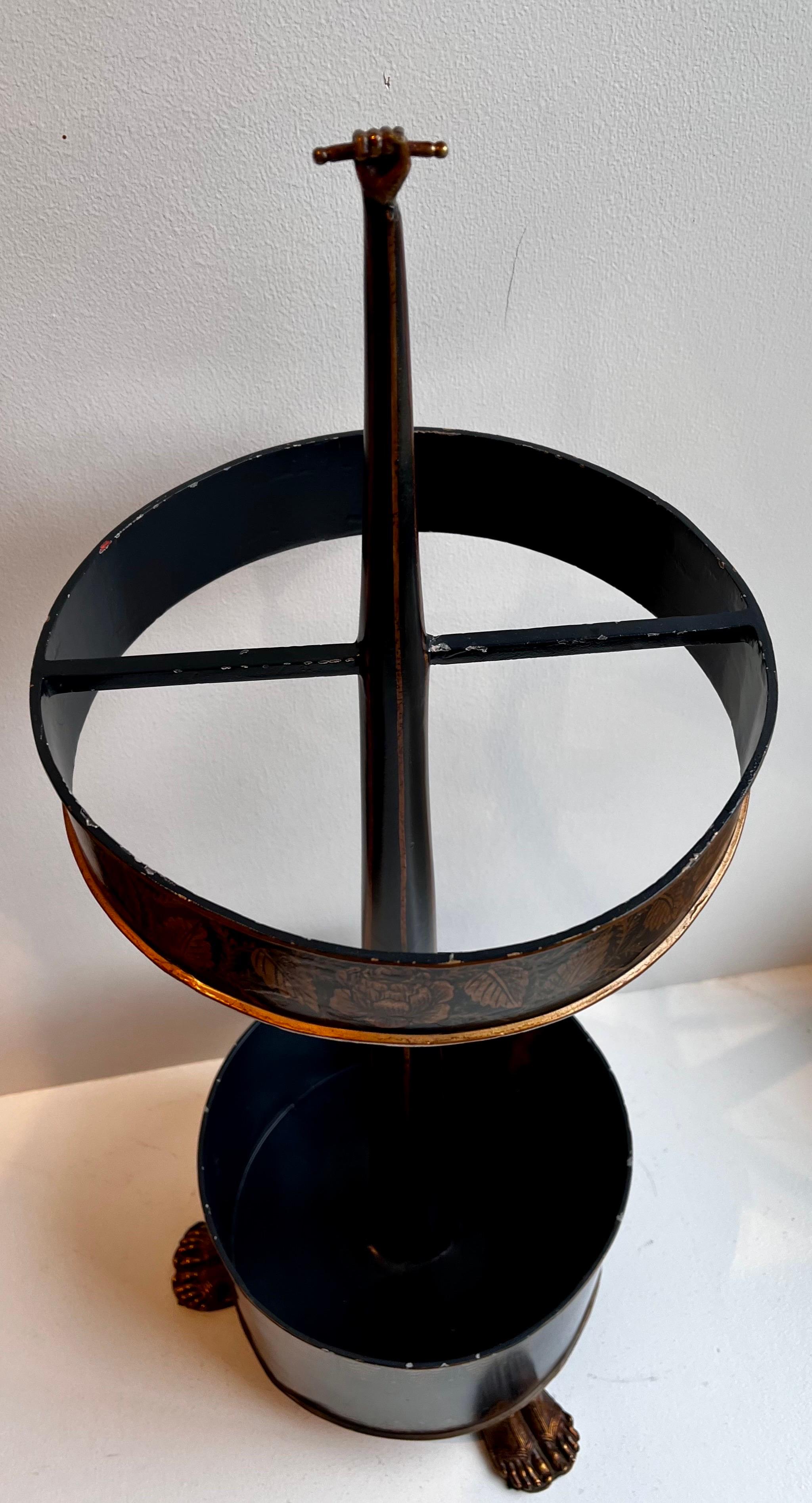 Néo-grec Porte-parapluies grec romain peint à la main par Maitland Smith en vente