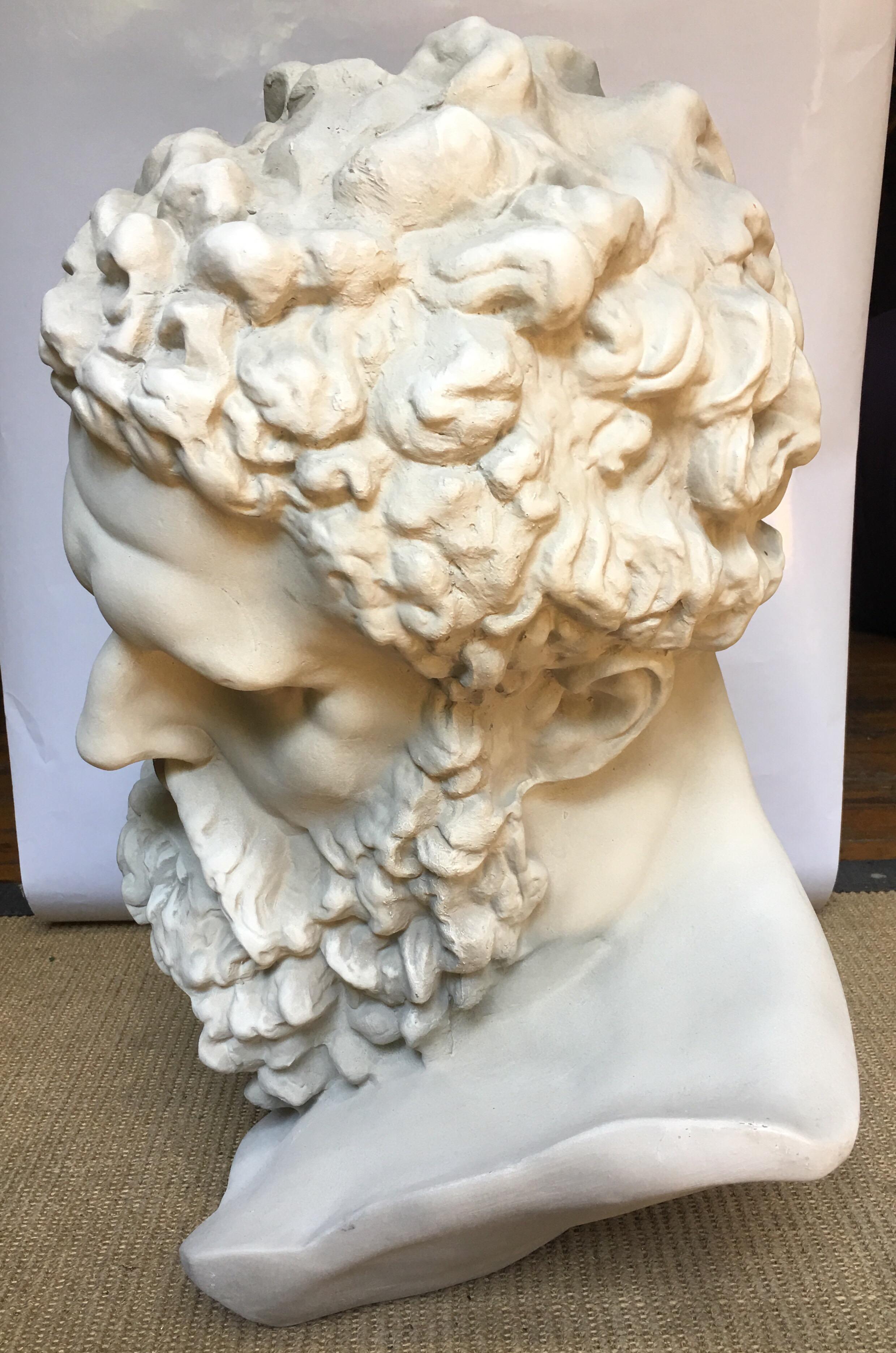 bust of hercules