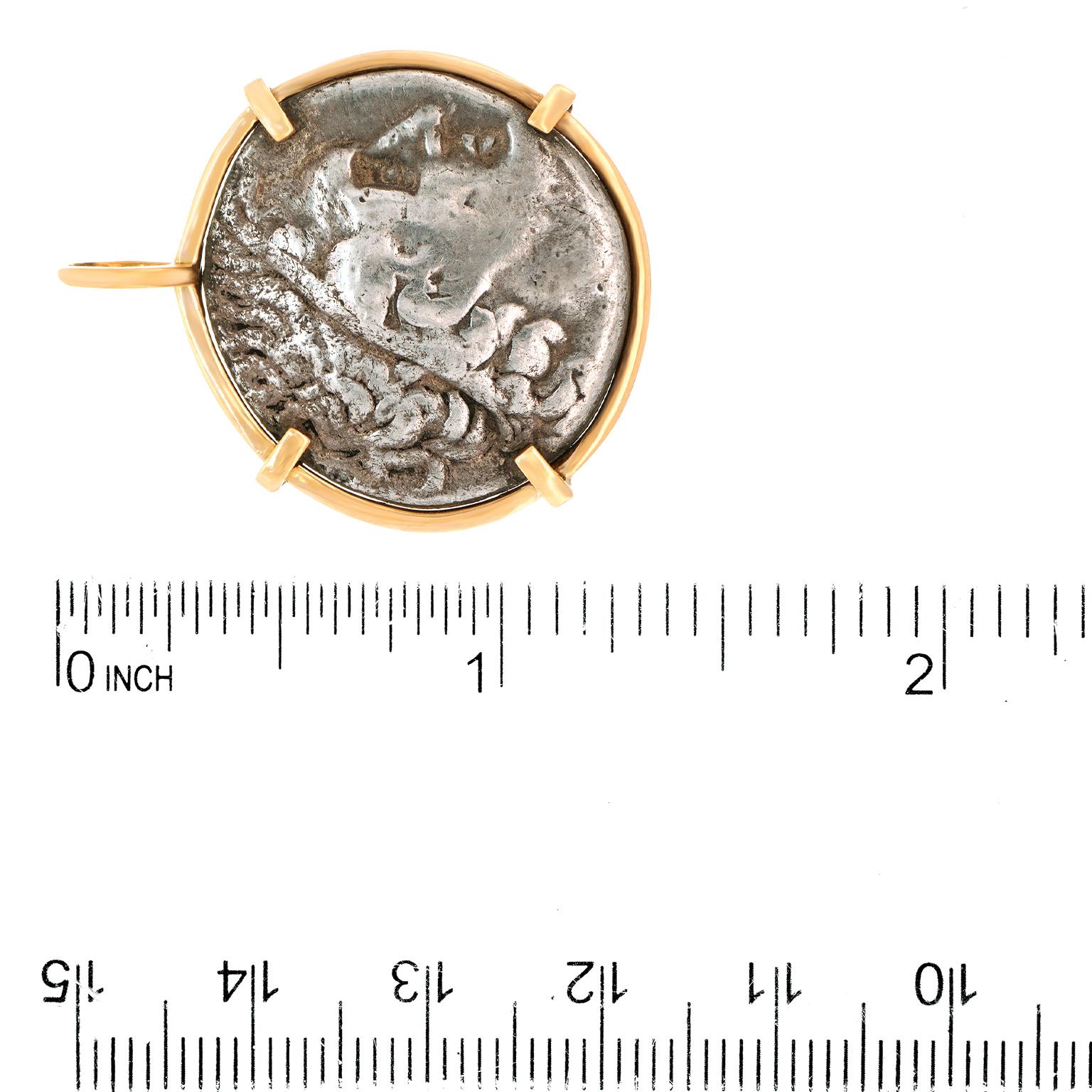 Pendentif pièce de monnaie grecque en argent (c240-290 BC) 14k en vente 1