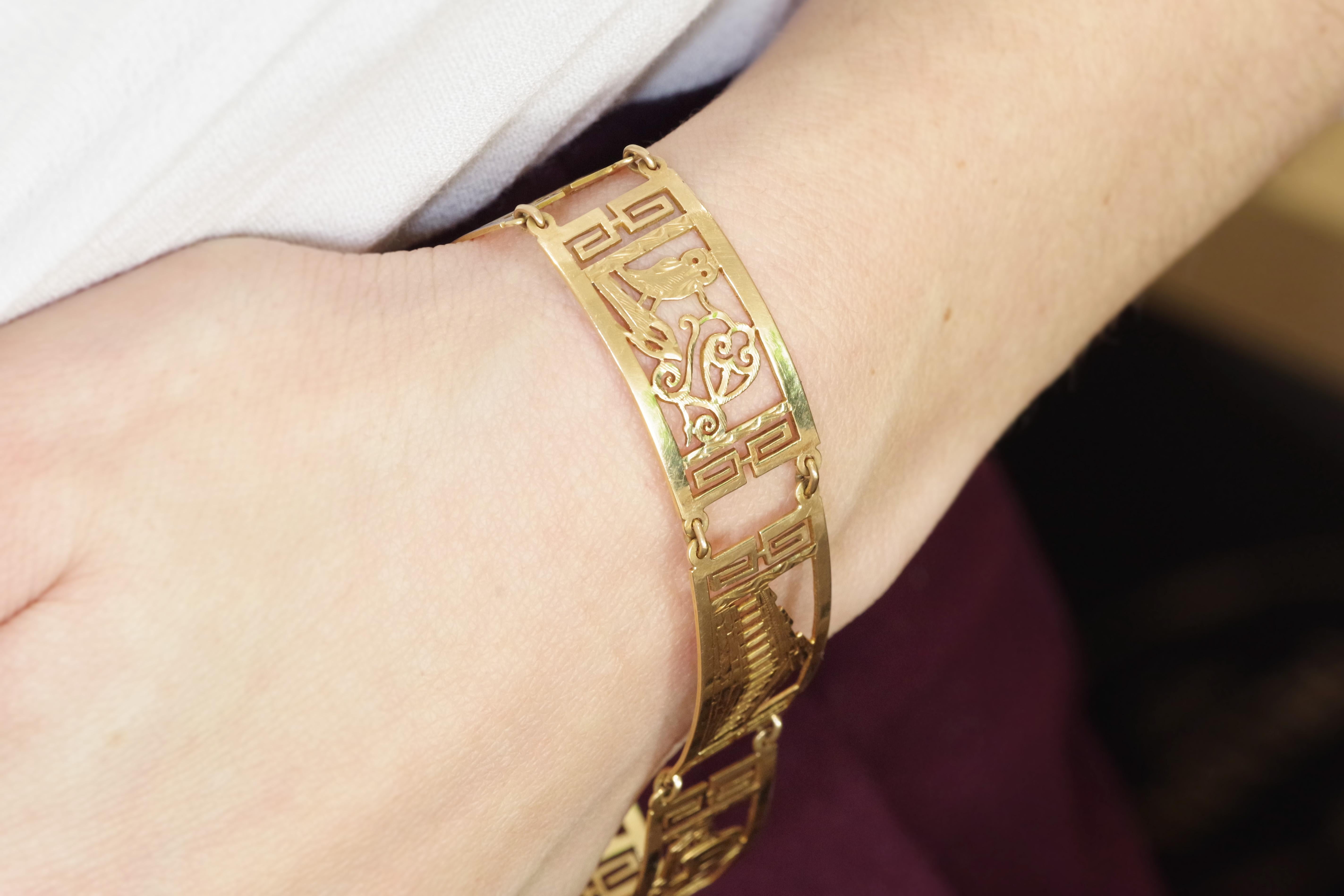 Women's or Men's Greek style bracelet in 18k gold greek souvenir bracelet For Sale