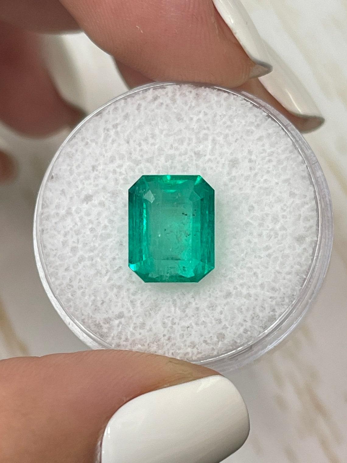 Esmeralda colombiana verde talla esmeralda de 5,11 quilates - piedra de nacimiento de mayo en venta 1