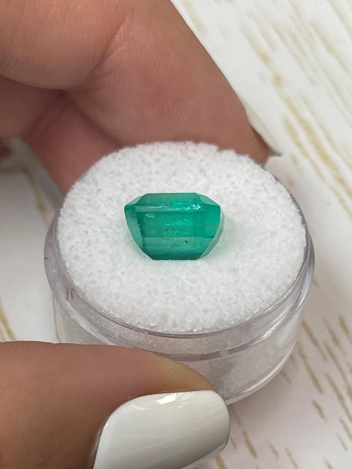 Esmeralda colombiana verde talla esmeralda de 5,11 quilates - piedra de nacimiento de mayo en venta 2