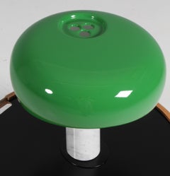 Grüne Achille & Pier Giacomo Castiglioni Schnoopy-Tischlampe in Grün