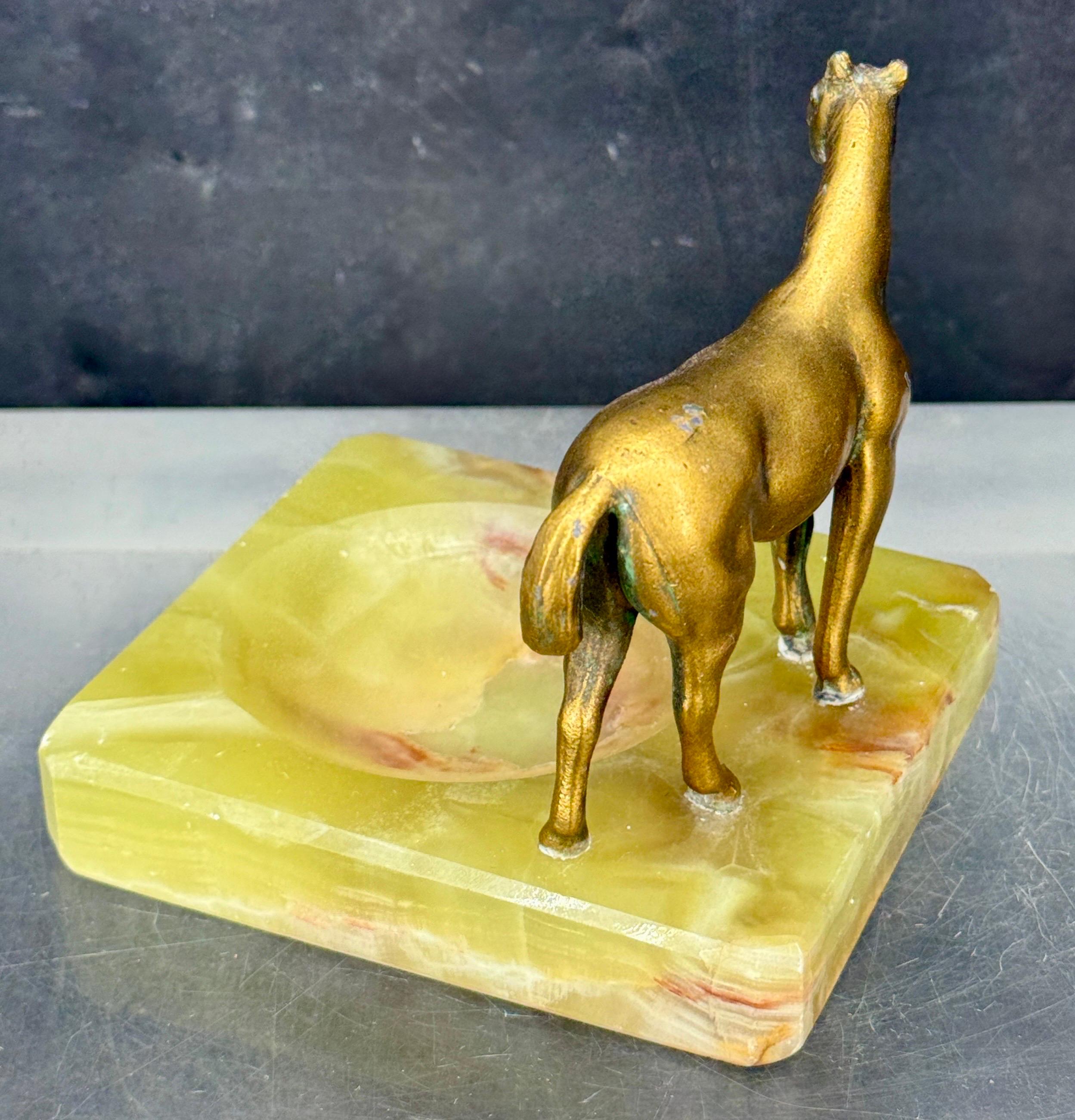 Grüner Achat und Bronze Pferd Statue Aschenbecher Schmuck Tablett im Angebot 5