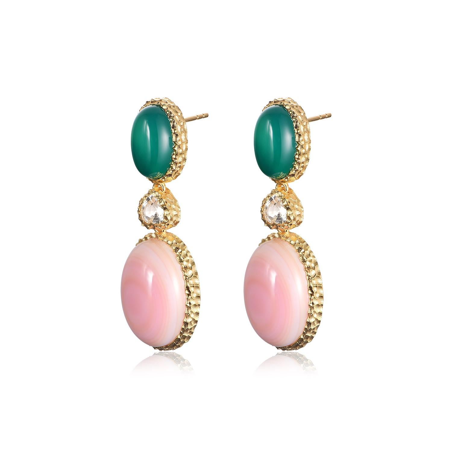 These exquisite drop earrings are a testament to classic elegance with a touch of modern sophistication. Crafted in the lustrous warmth of 18K gold vermeil over sterling silver, each earring features a luscious green agate oval at the post, boasting