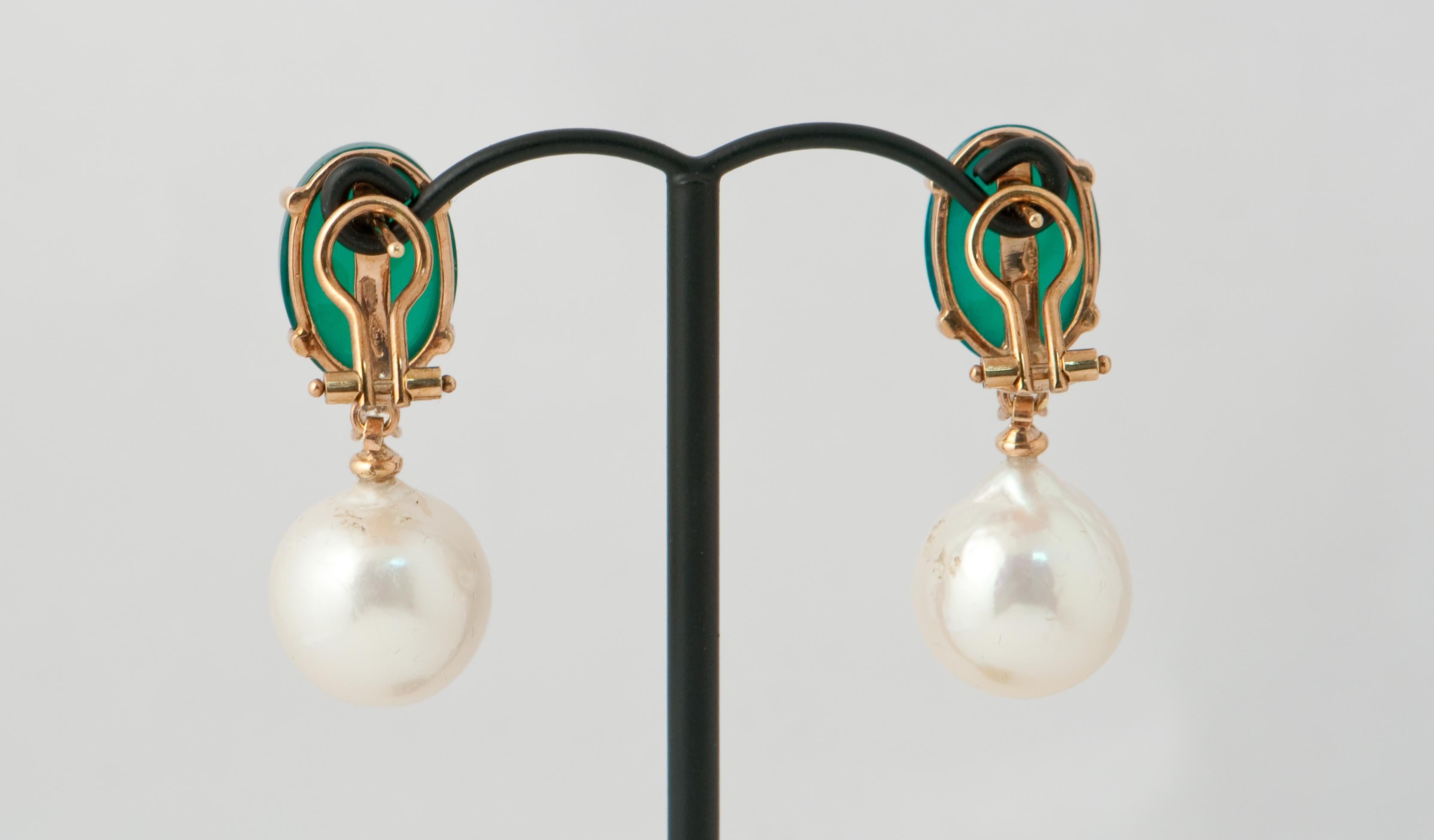 Contemporary Green Agate, Baroque Pearl and White Diamonds Dangling Earrings in Yellow Gold