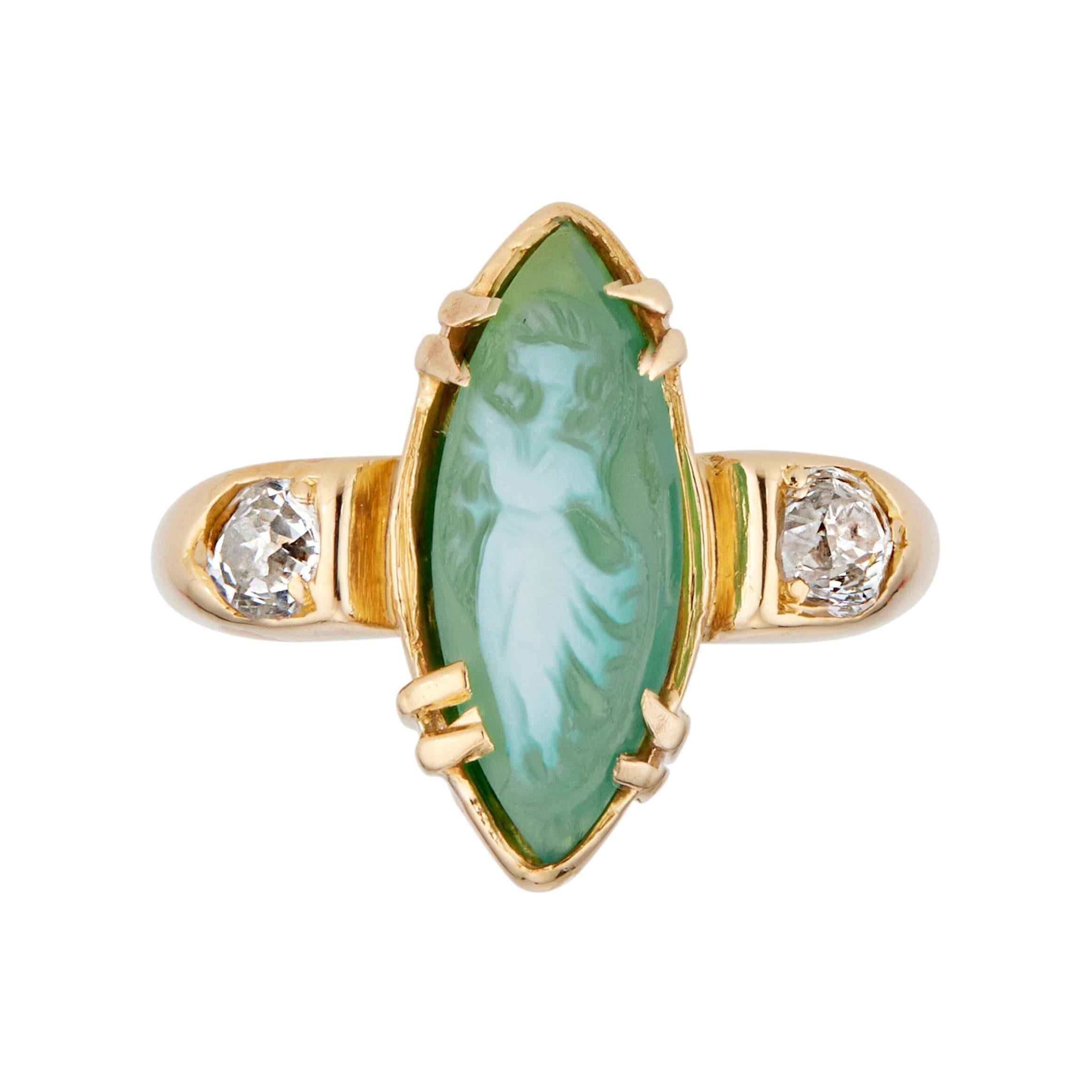 Green Agate Diamond Diamond Yellow Gold Cameo Three-Stone Ring For Sale