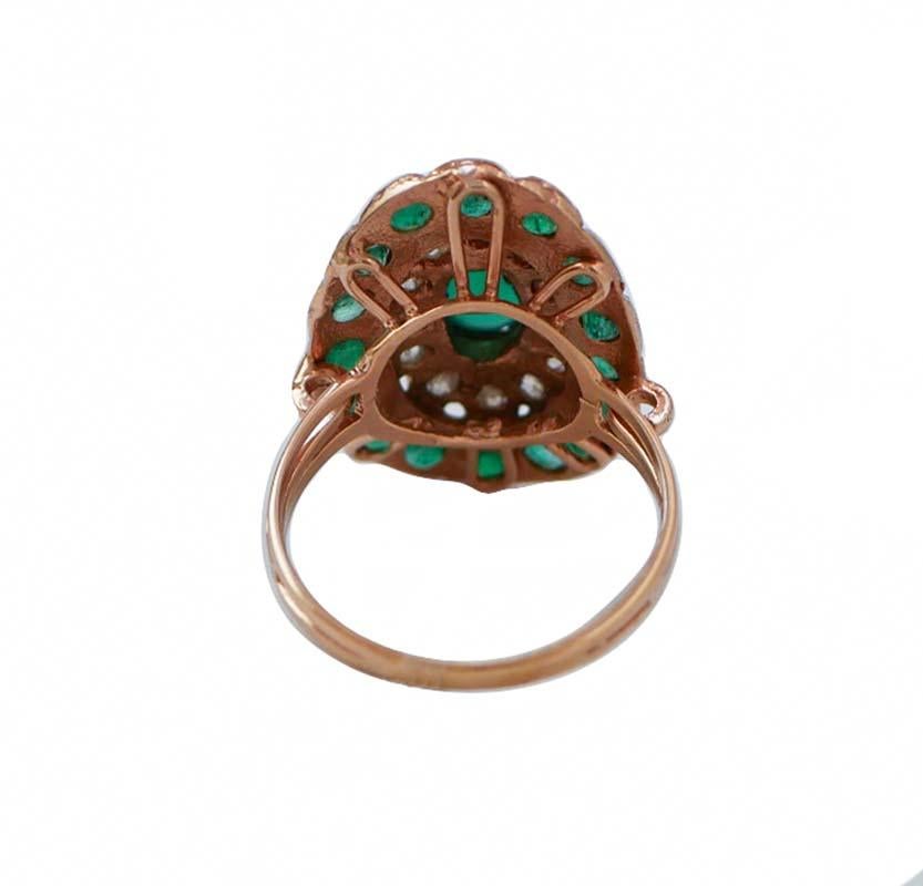 Rétro Anello con agata verde, smeraldi, diamanti, oro rosa e argento. in vendita